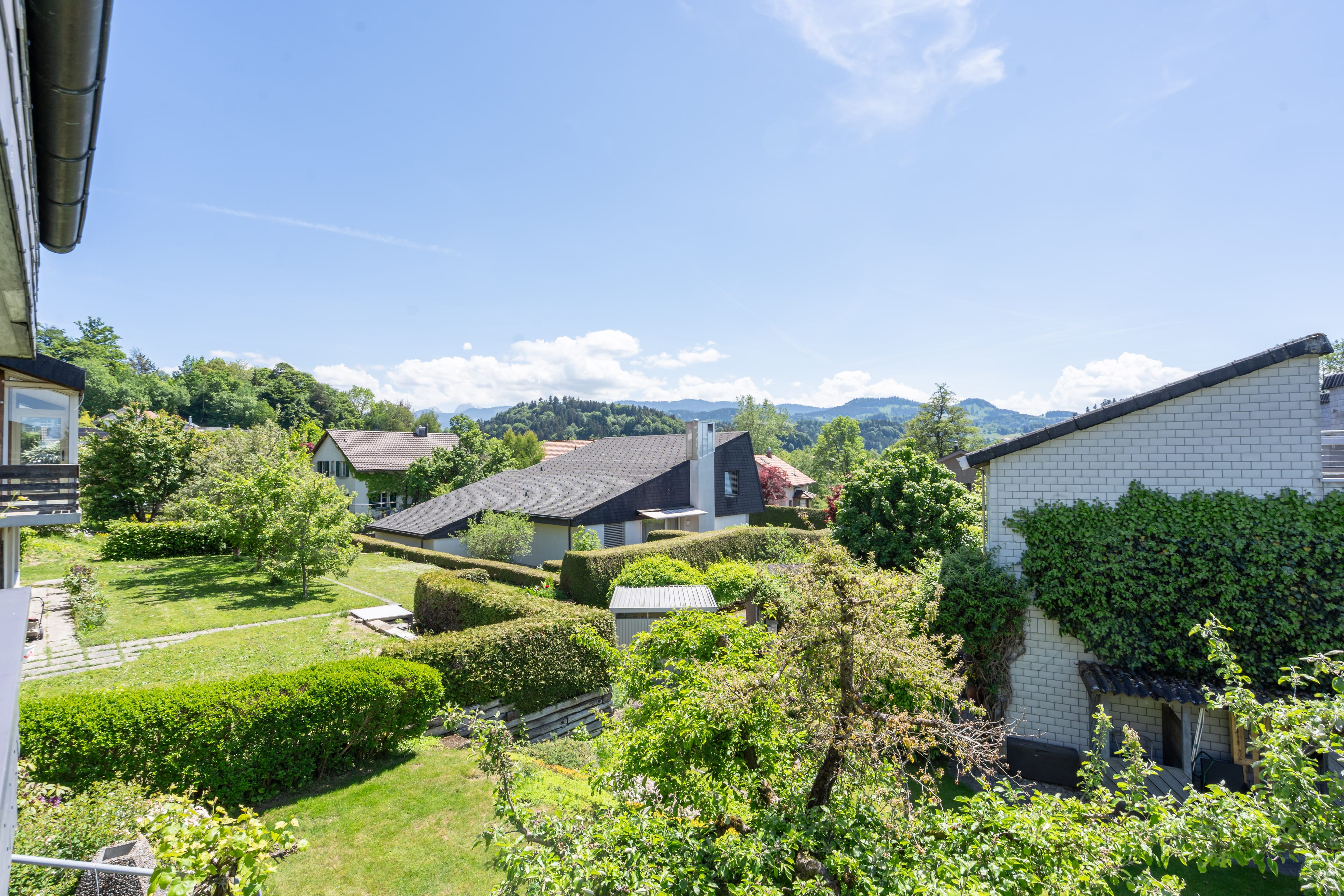 Wohnerlebnis mit Weitsicht und Gartenidylle - 4