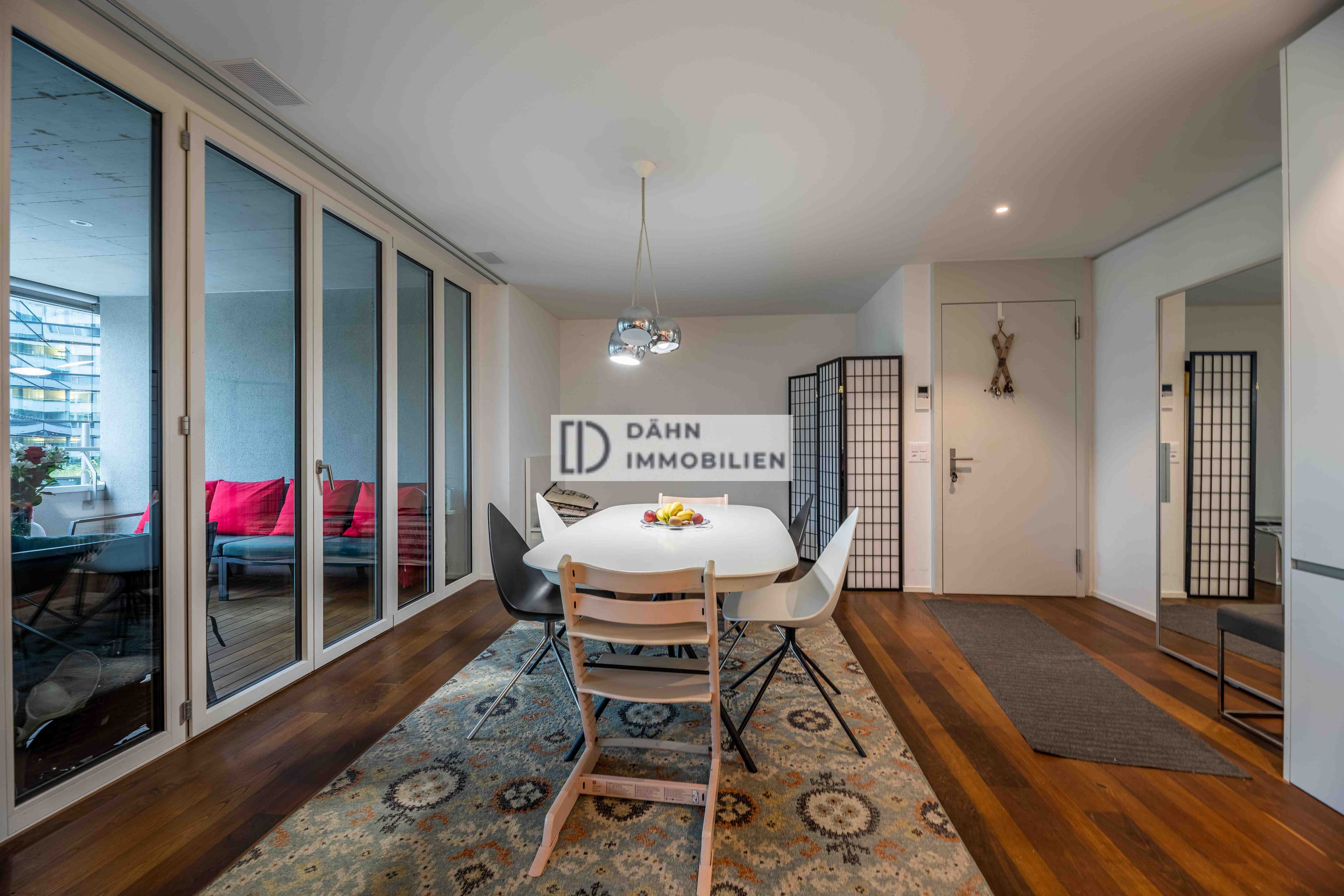 3.5-Zi.-Wohnung mit Loggia beim Maaghof mieten, Zürich