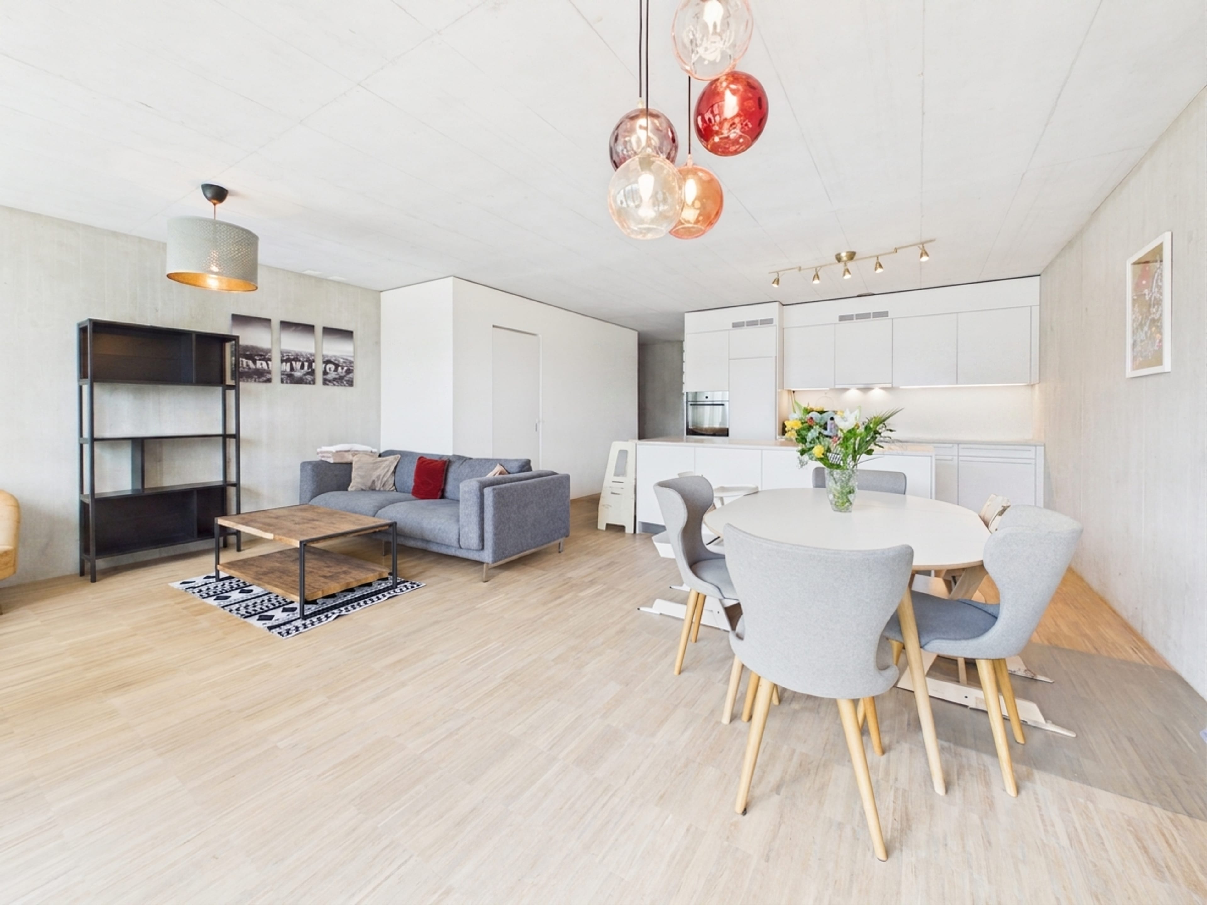 Helle 4.5-Zi.-Maisonette mit Aussenbereich in Zürich mieten - 1