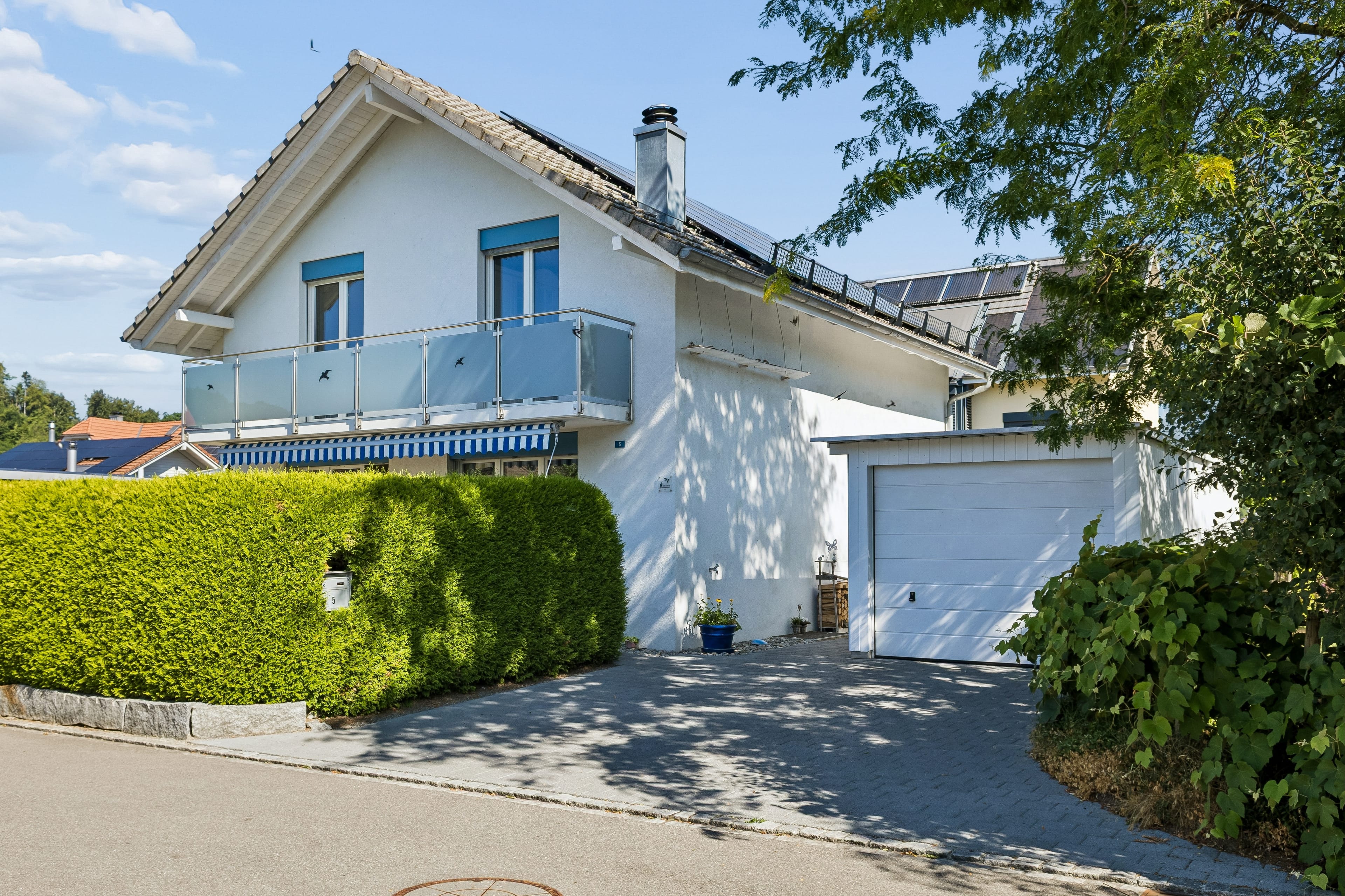 6.5-Zimmer-Einfamilienhaus mit wunderschönem Garten