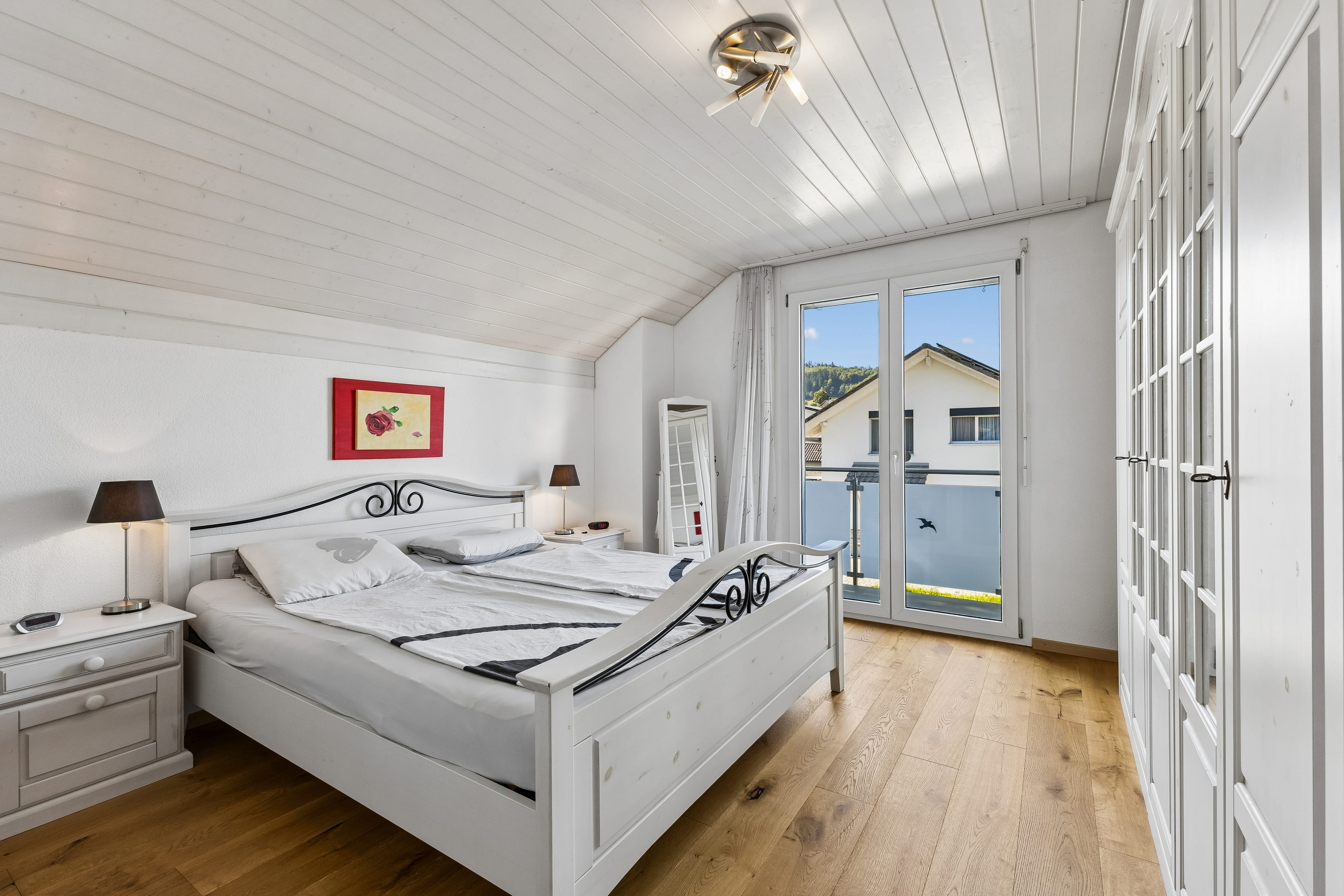 6.5-Zimmer-Einfamilienhaus mit wunderschönem Garten - Bild 4