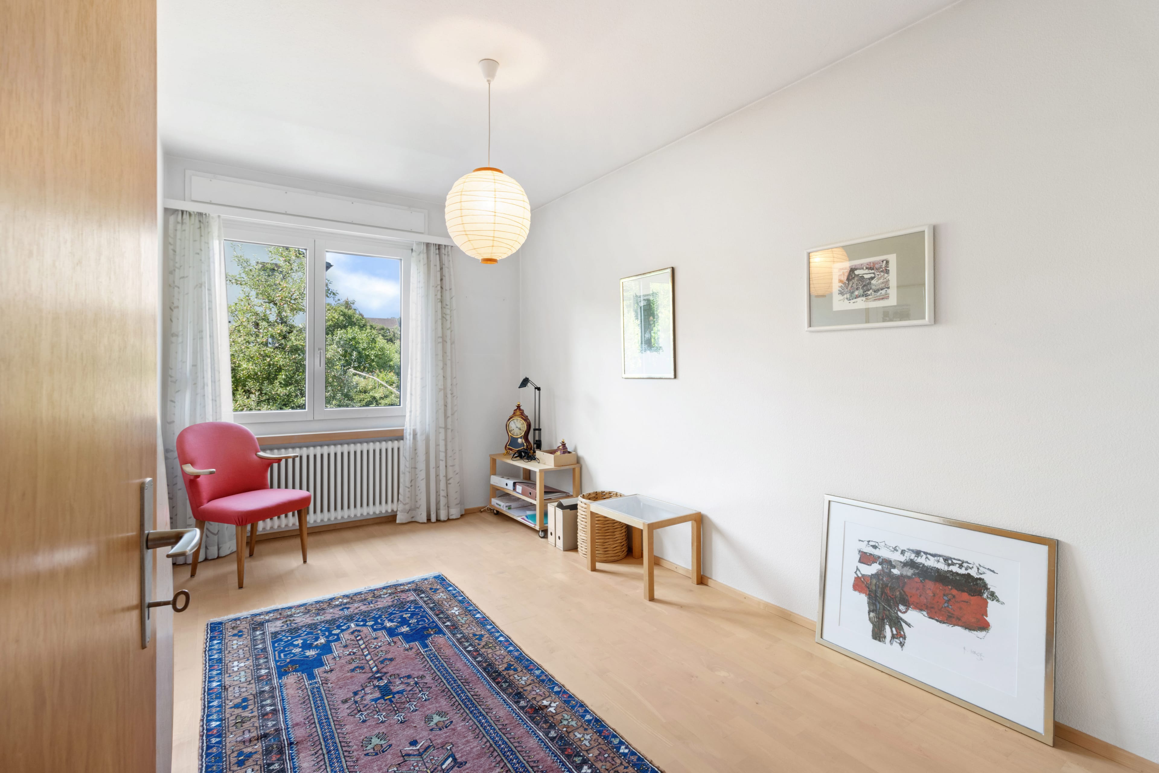 Grosszügiges Einfamilienhaus an sonniger Hanglage mit grossem Garten - 7