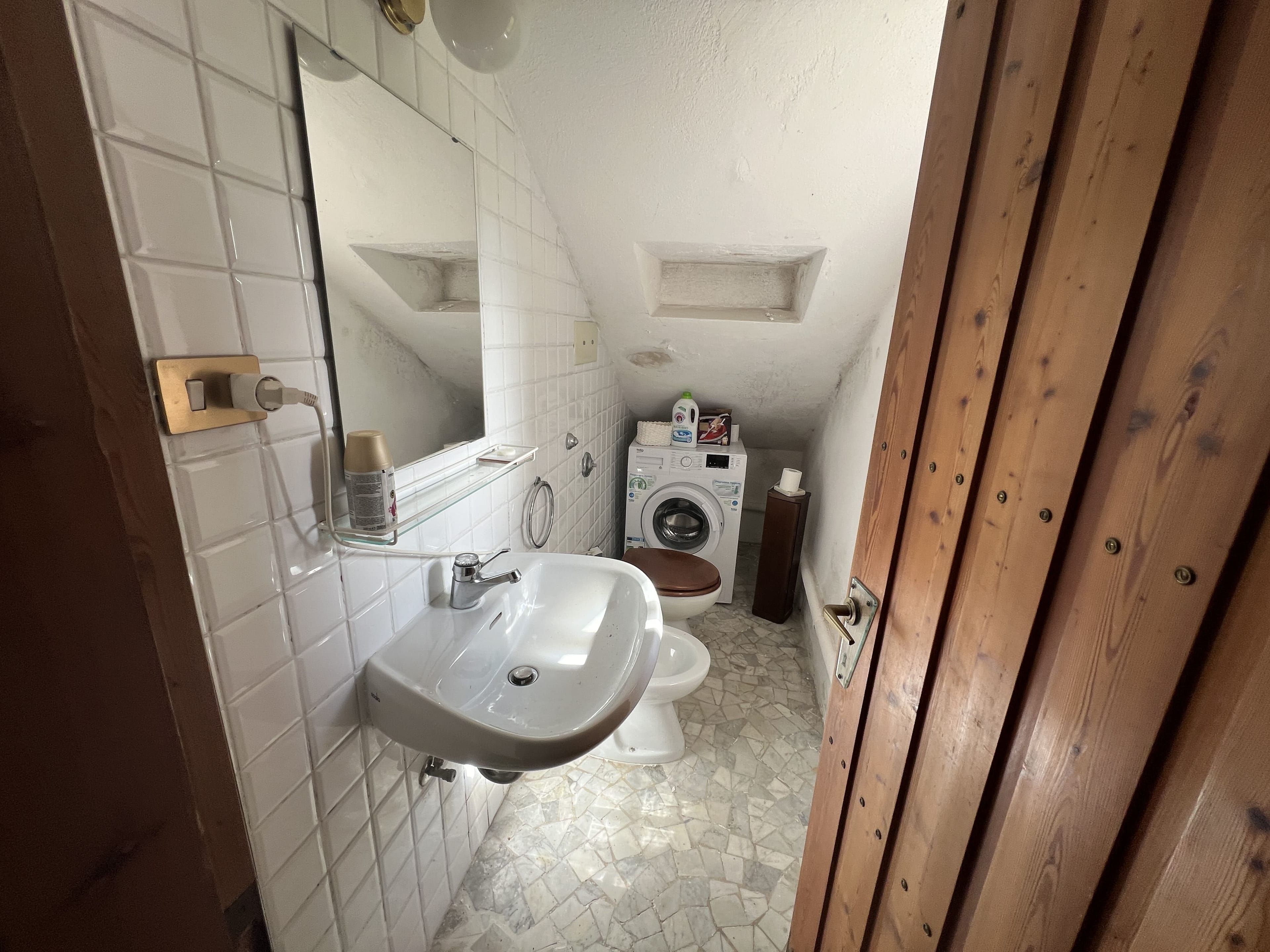 12-Zimmer-Architektenvilla mit Panoramasicht in Agra kaufen - 27