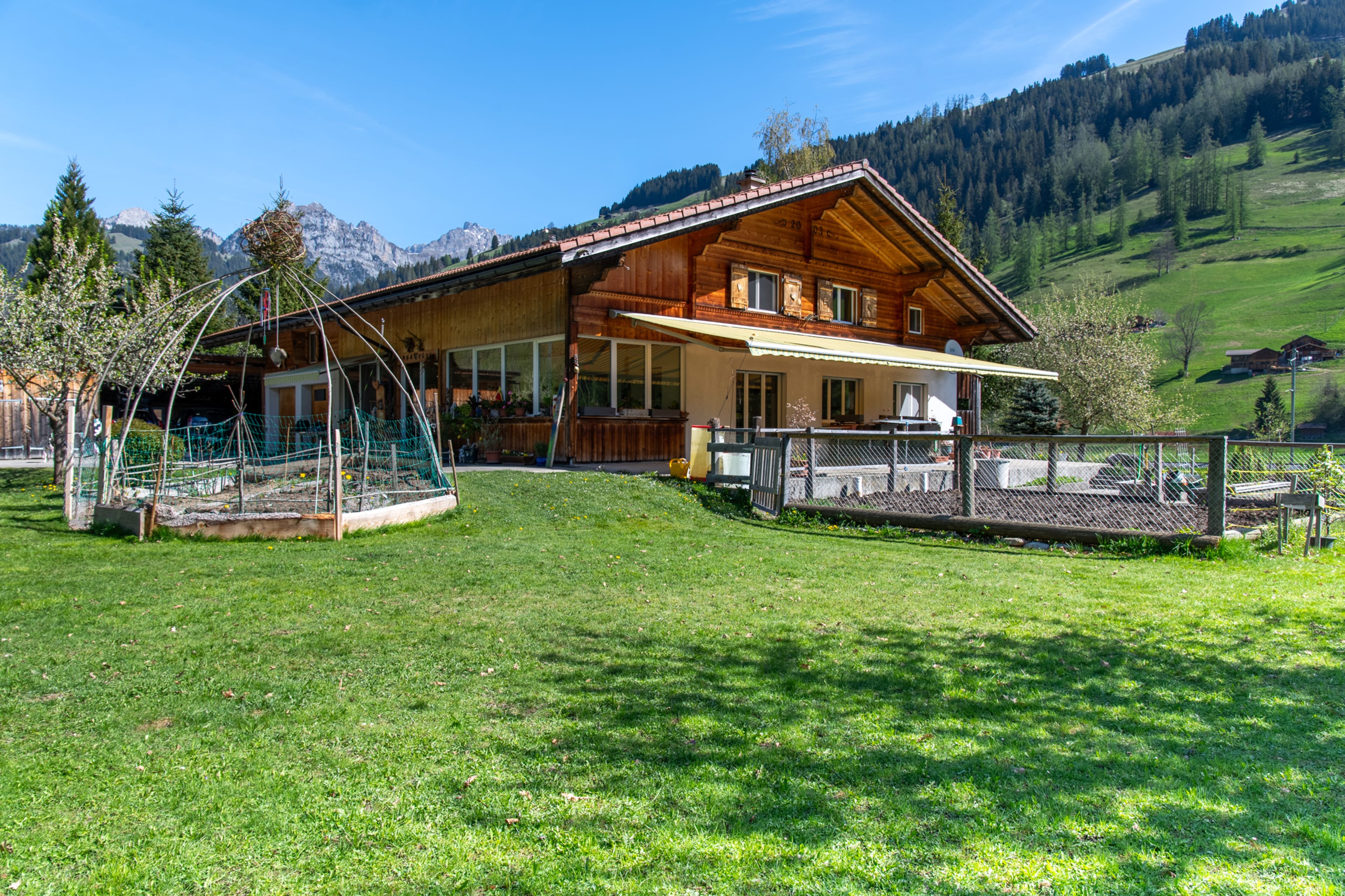 Raum, Ruhe und Natur pur – Grosszügiges Wohnglück mit Alpenpanorama - 25