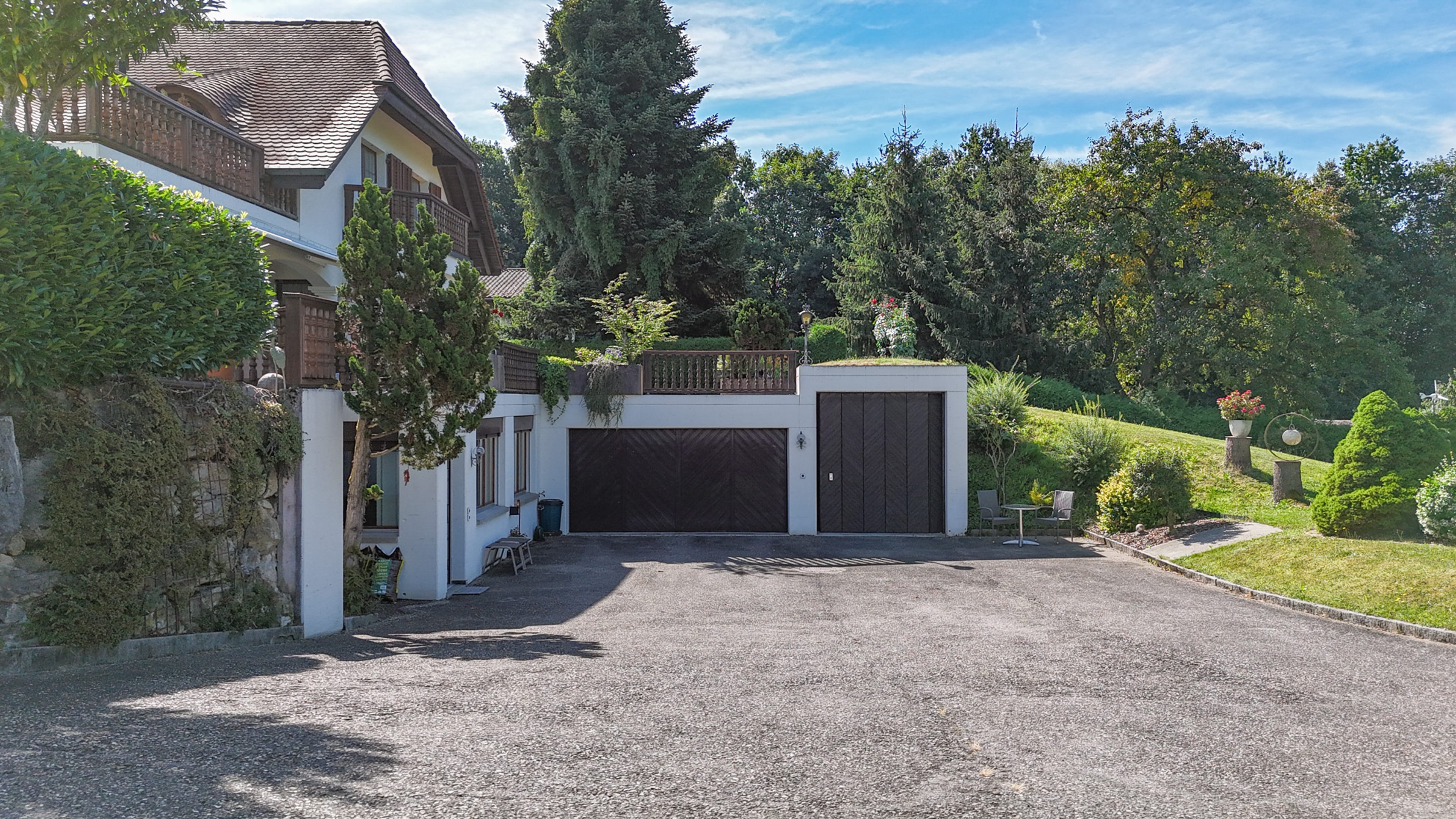 Nachhaltig wohnen & vielseitig nutzen - grosszügiges Einfamilienhaus mit 2'000 m² Grundstück - 35