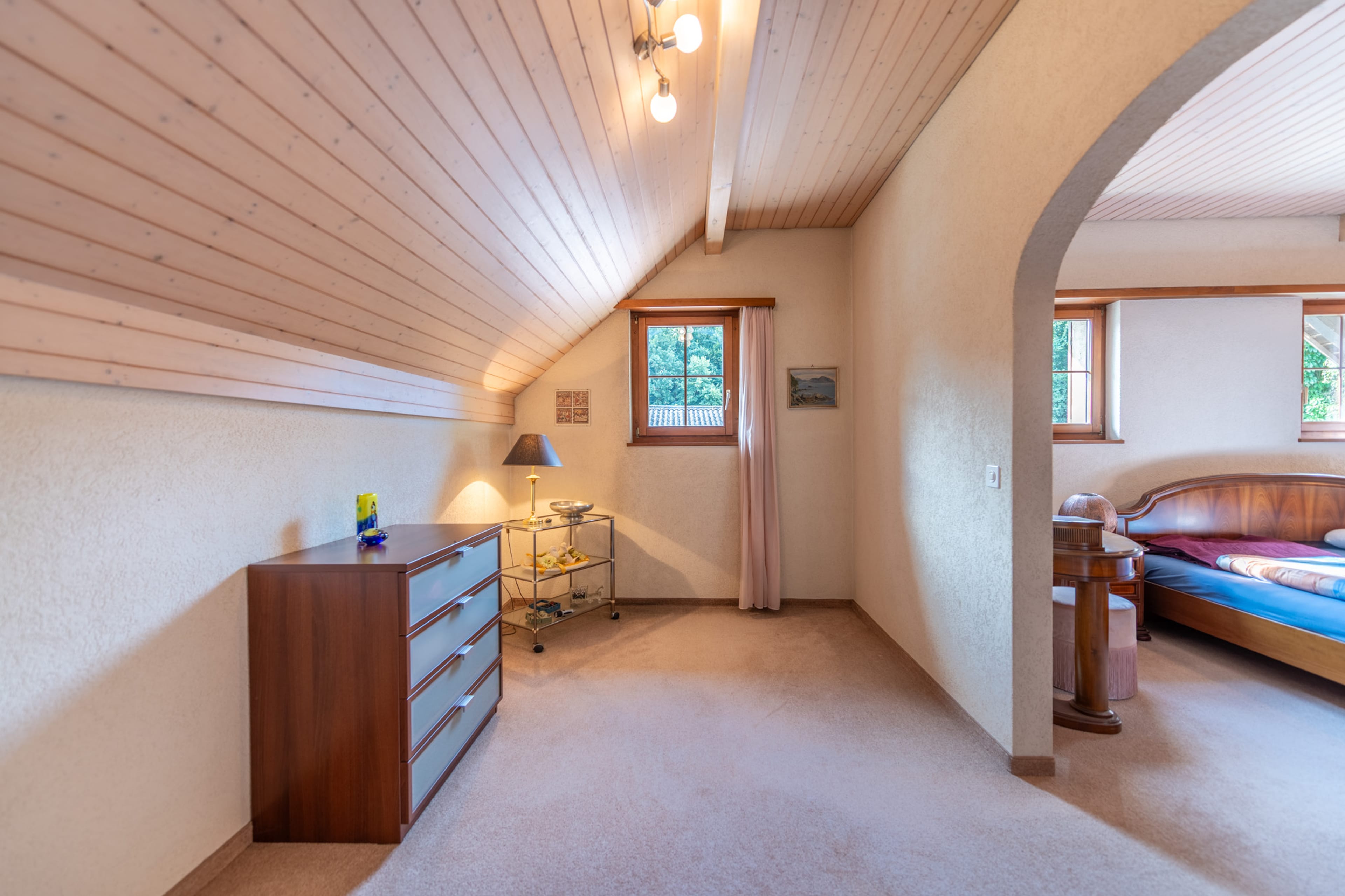 Nachhaltig wohnen & vielseitig nutzen - grosszügiges Einfamilienhaus mit 2'000 m² Grundstück - 18