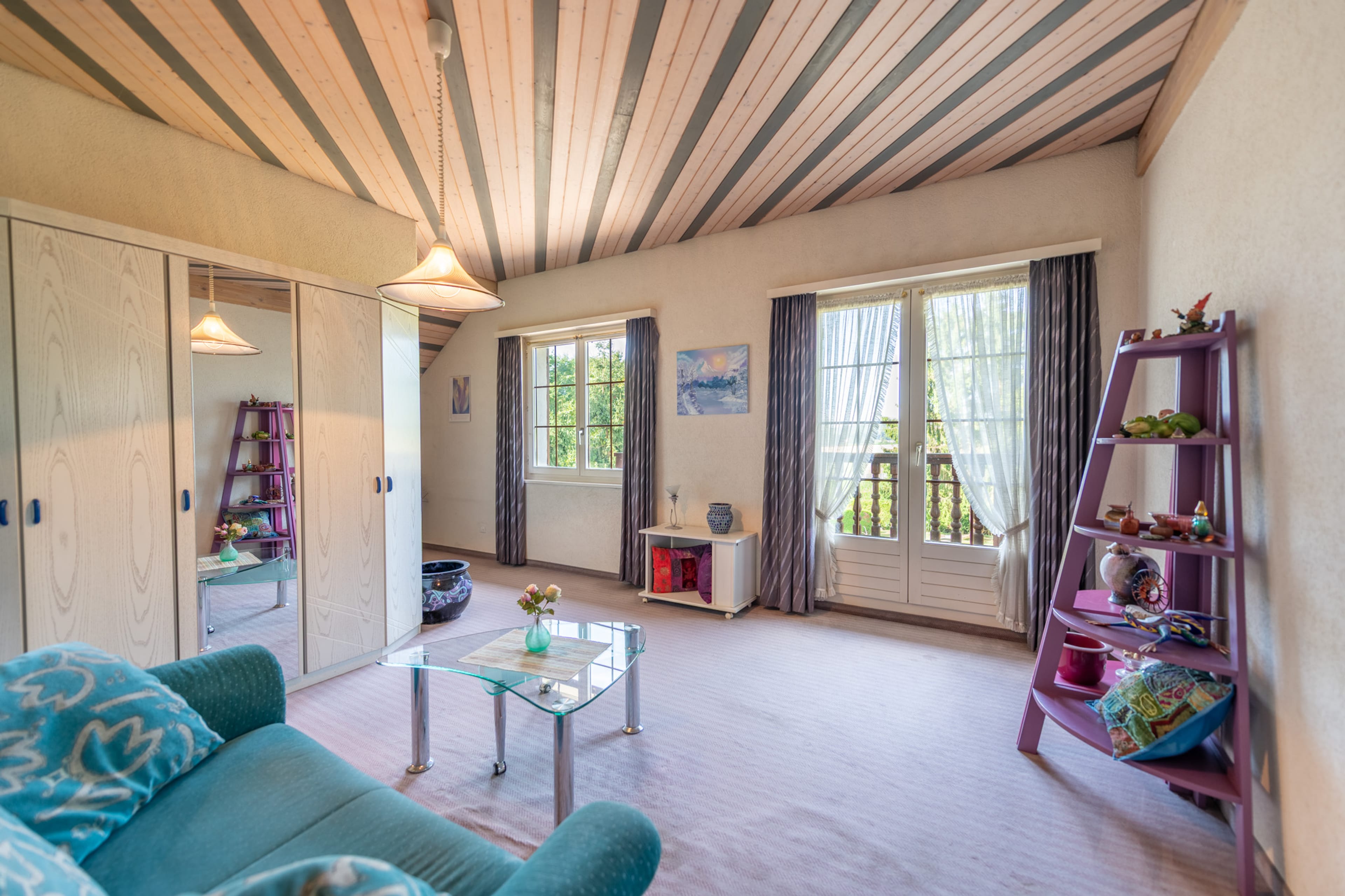Nachhaltig wohnen & vielseitig nutzen - grosszügiges Einfamilienhaus mit 2'000 m² Grundstück - 22