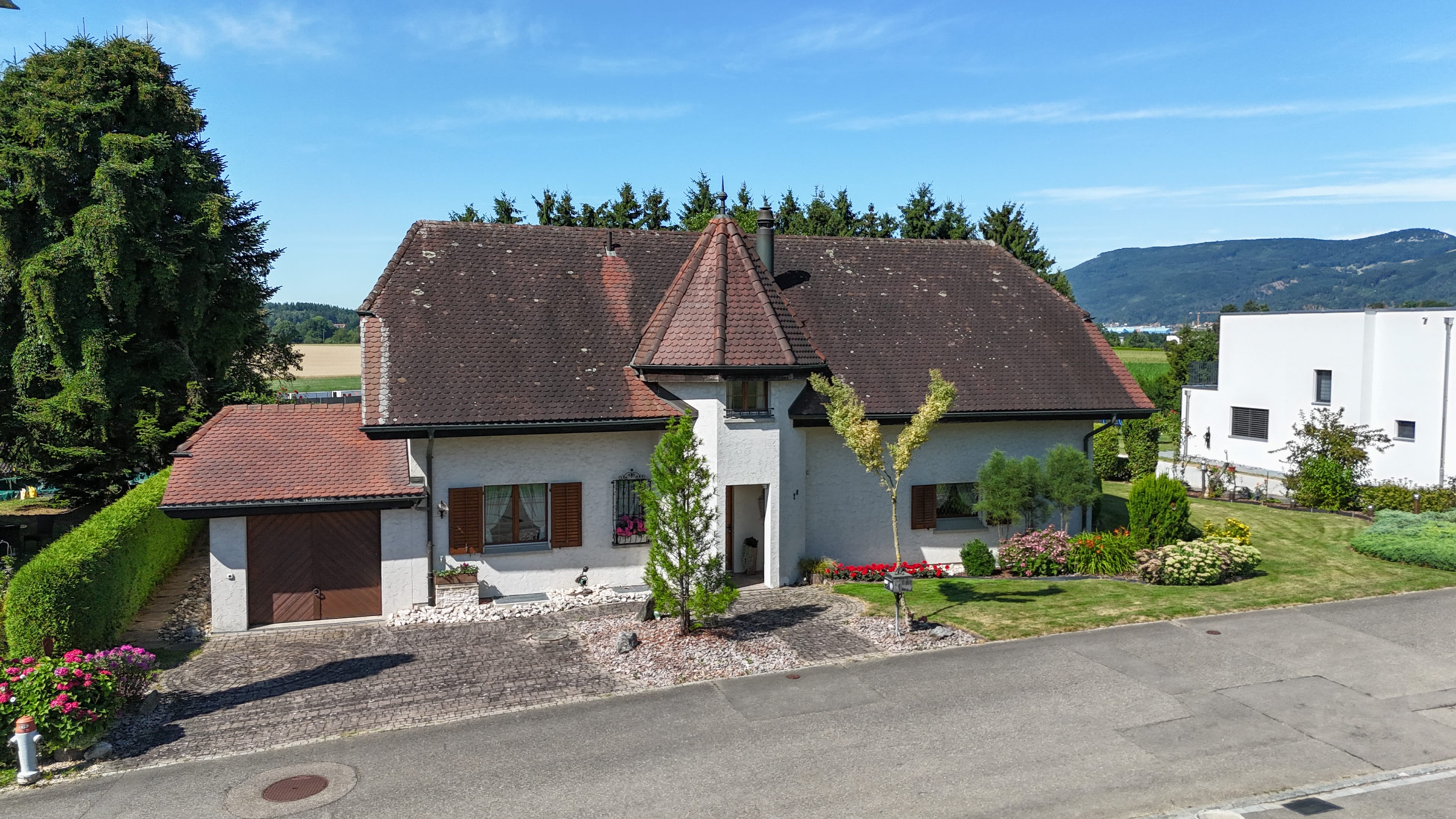 Nachhaltig wohnen & vielseitig nutzen - grosszügiges Einfamilienhaus mit 2'000 m² Grundstück - 40