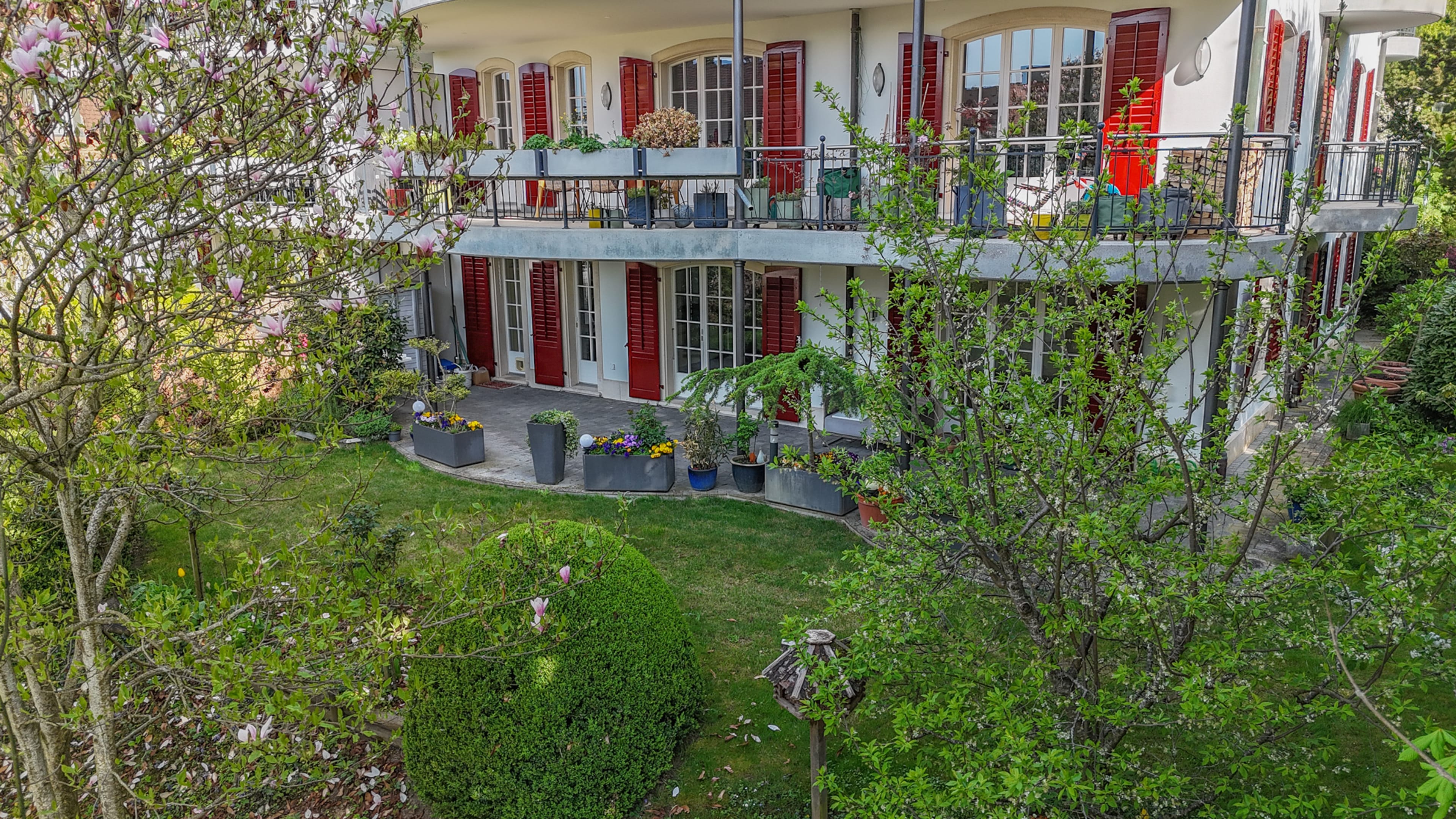 Modernes Zuhause mit Cheminée & privatem Gartenanteil - 14