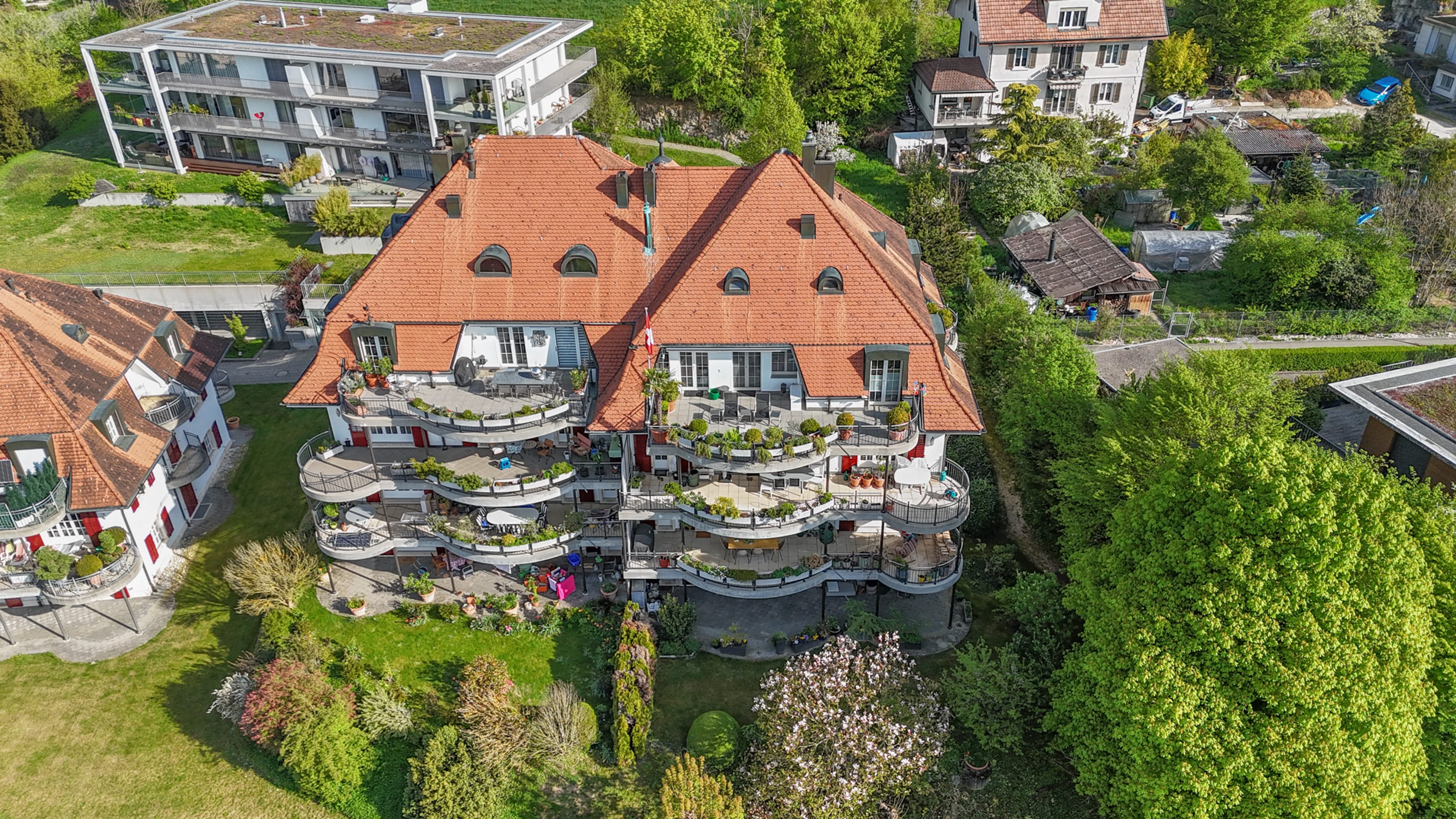 Modernes Zuhause mit Cheminée & privatem Gartenanteil - 16
