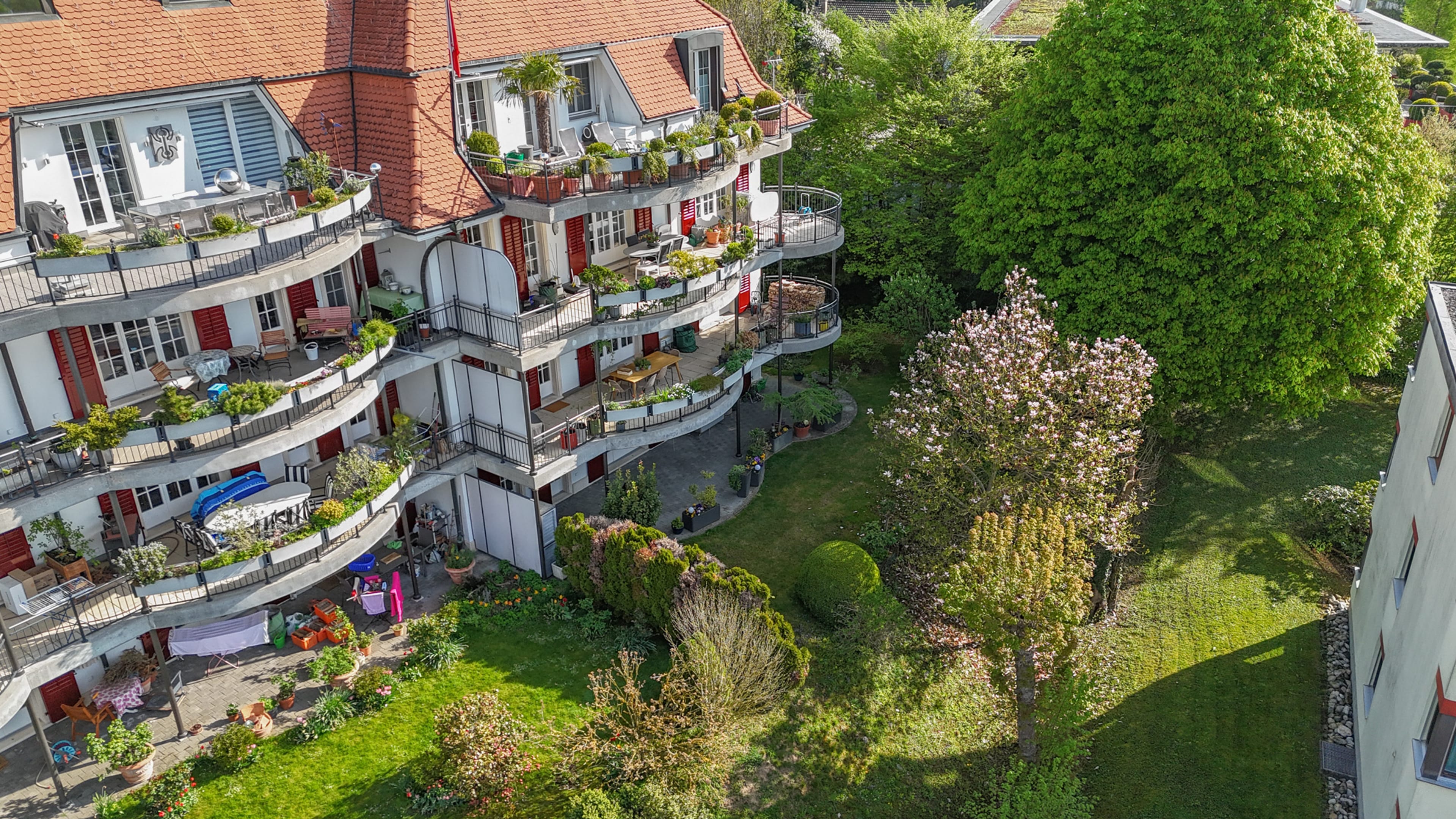 Modernes Zuhause mit Cheminée & privatem Gartenanteil - 15