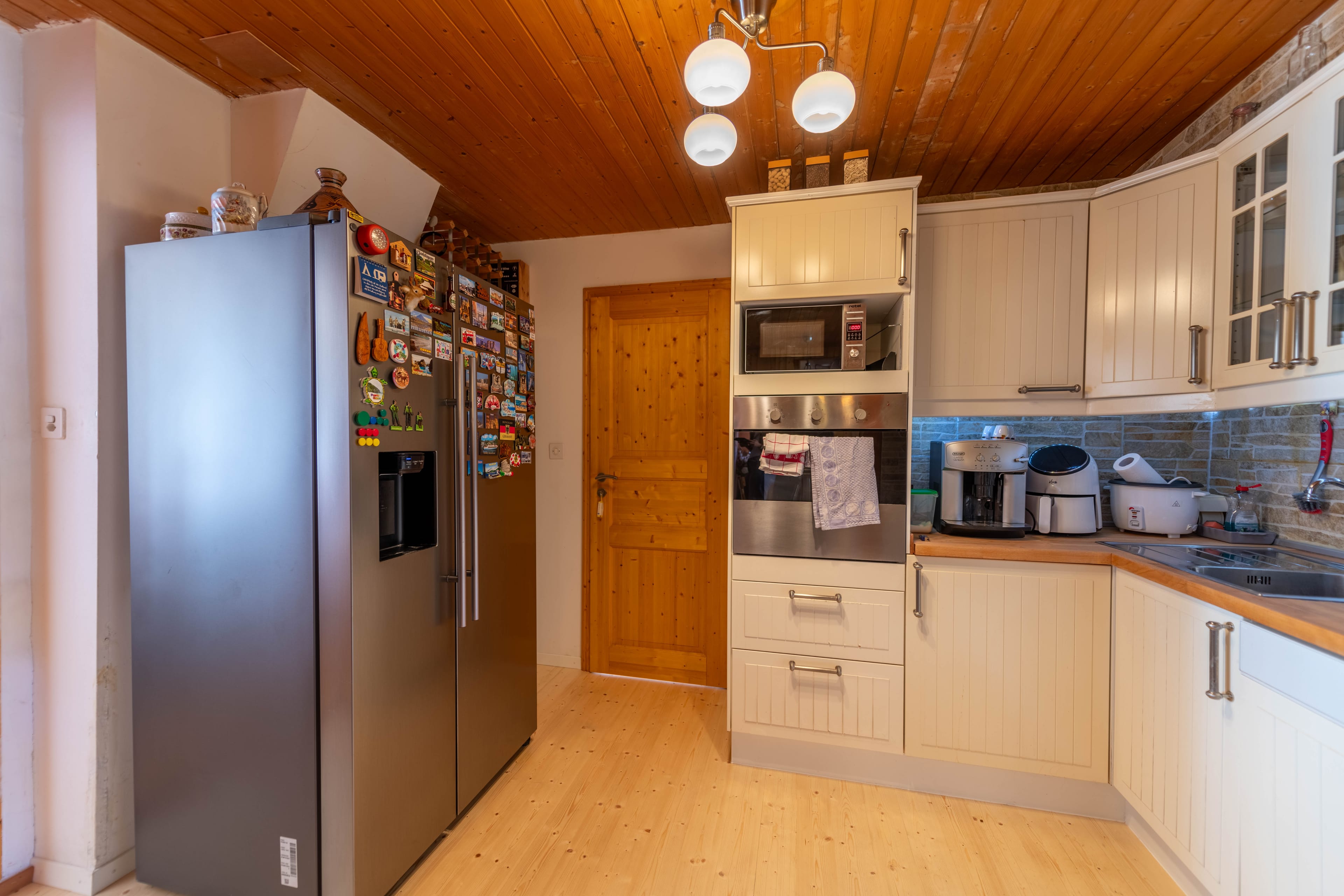 Zentrale Lage – Mehrfamilienhaus mit 4 Wohneinheiten - Bild 3