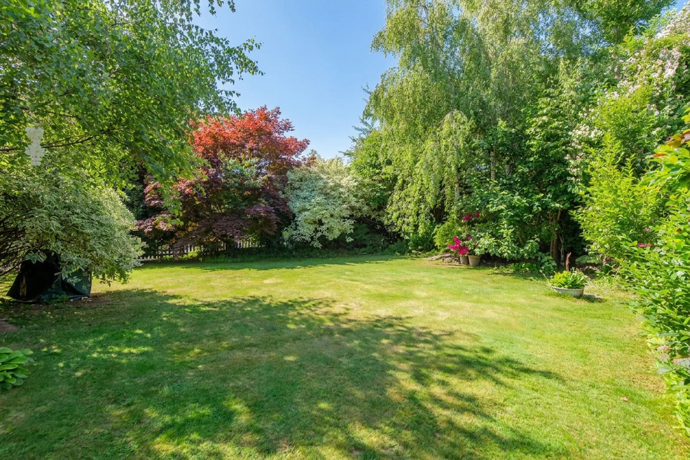 Zentrumsnahes Potenzial: Ausbaubares 5-Zimmer-Einfamilienhaus mit grosszügigem Garten - 17