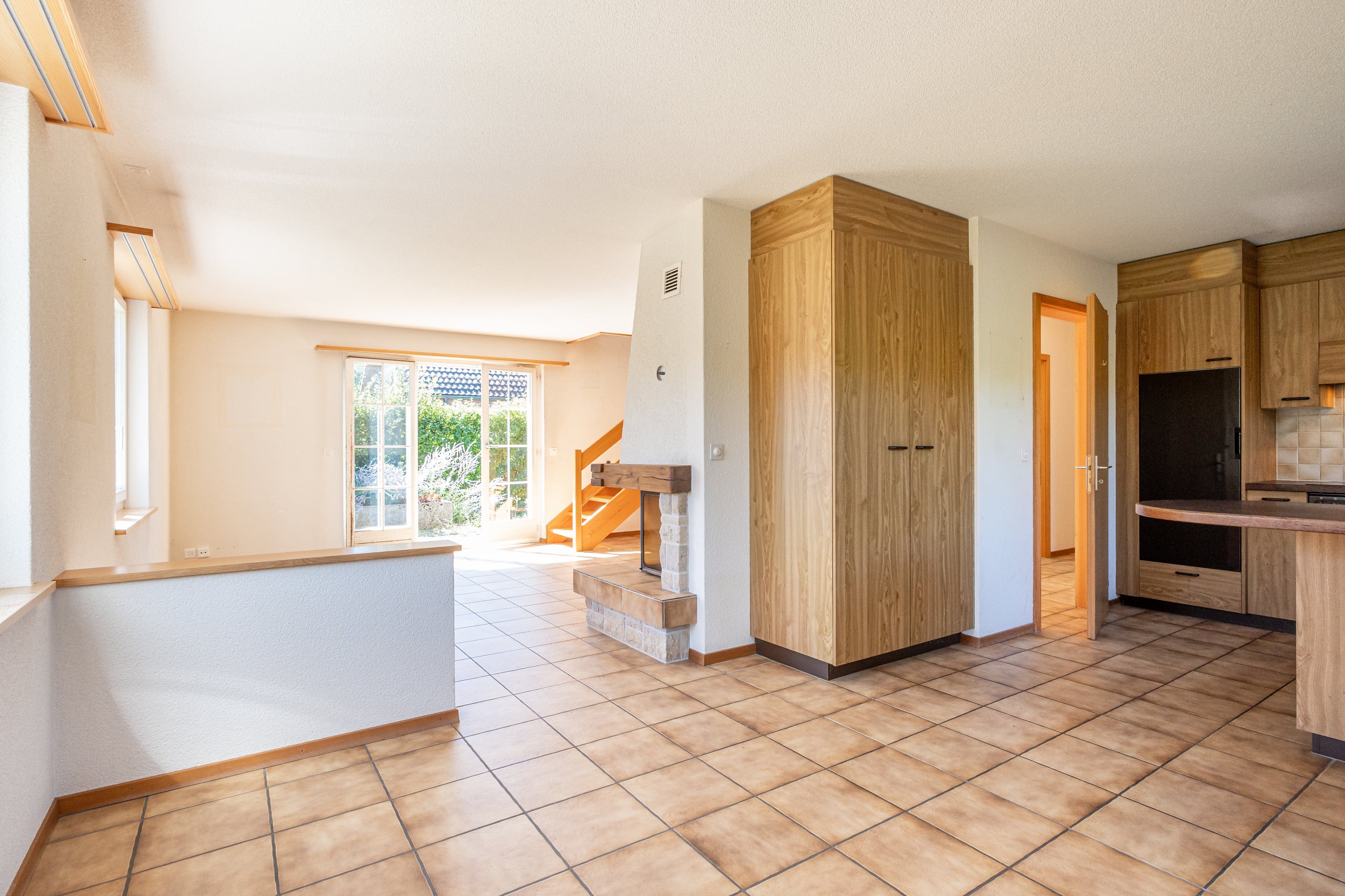 5.5-Zimmer-Doppel-Einfamilienhaus mit Garten in Suberg kaufen - 5