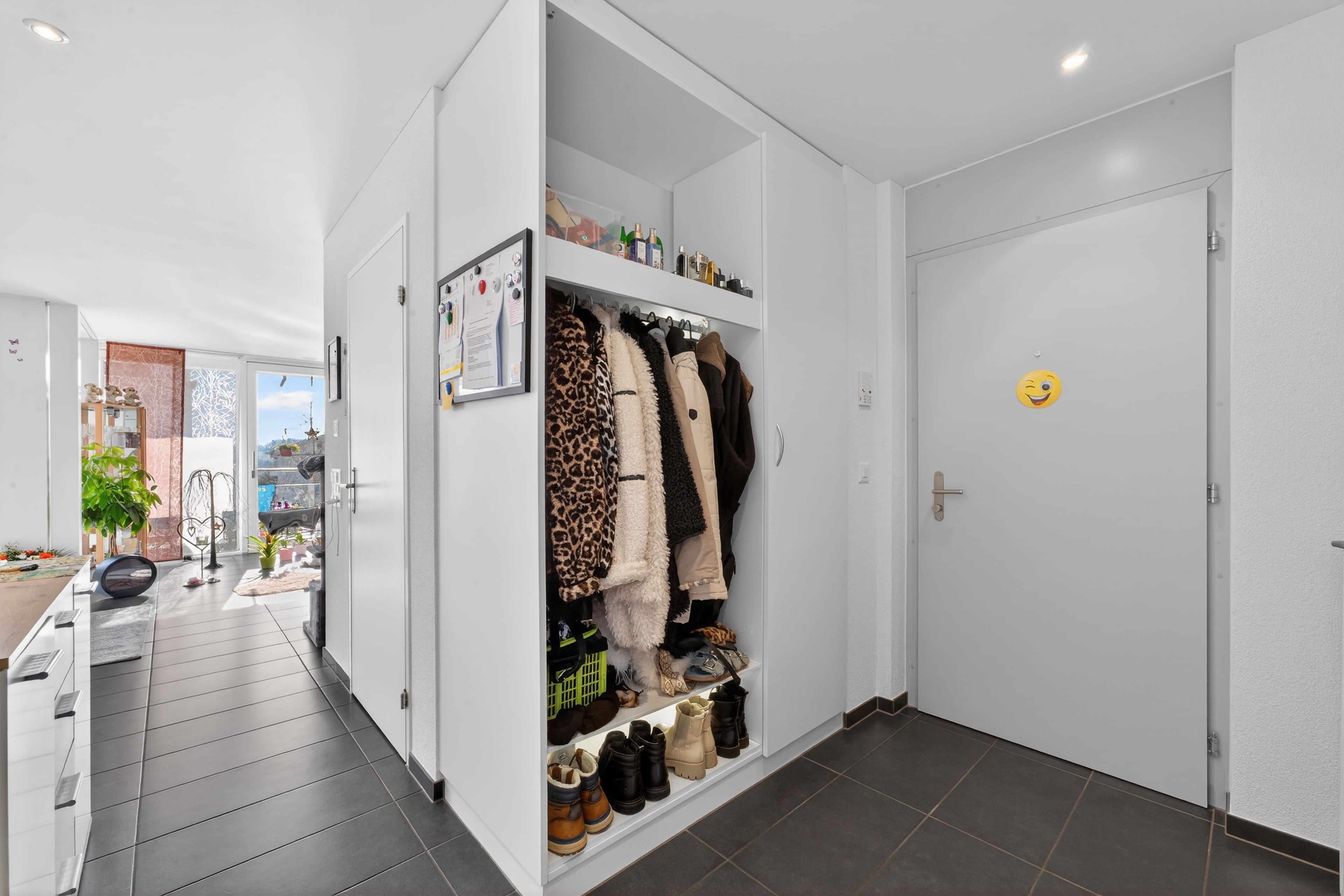 Sonnige 3.5-Zimmer-Gartenwohnung mit Balkon und grossem Gartensitzplatz - 5
