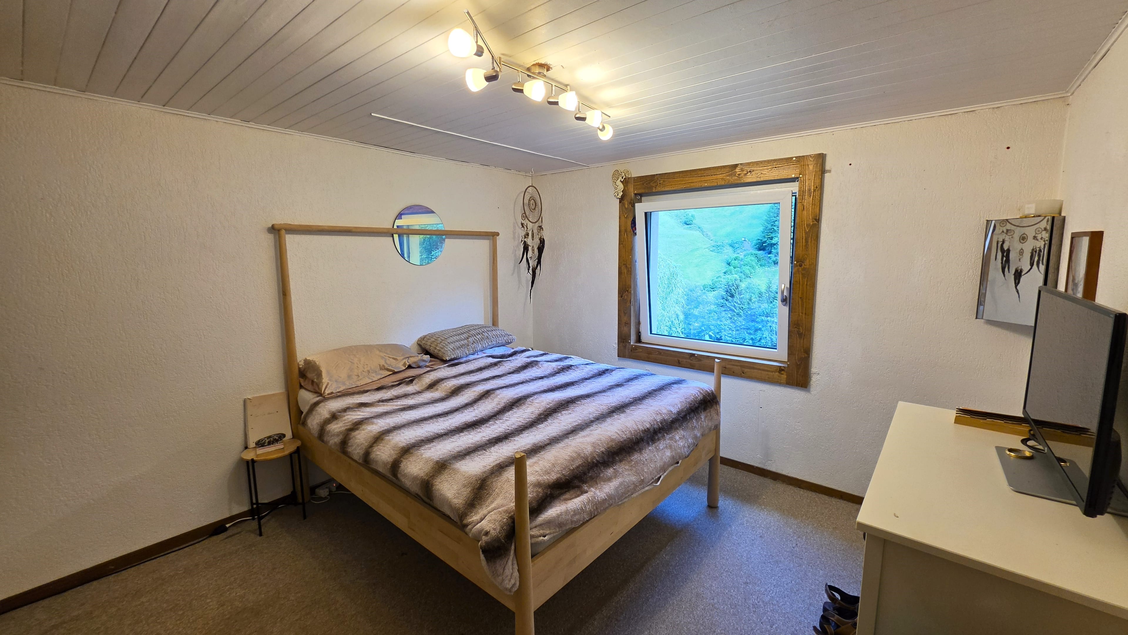 6-Zimmer-Zweifamilienhaus mit Panorama, Schwendi im Weisstannental SG - 12