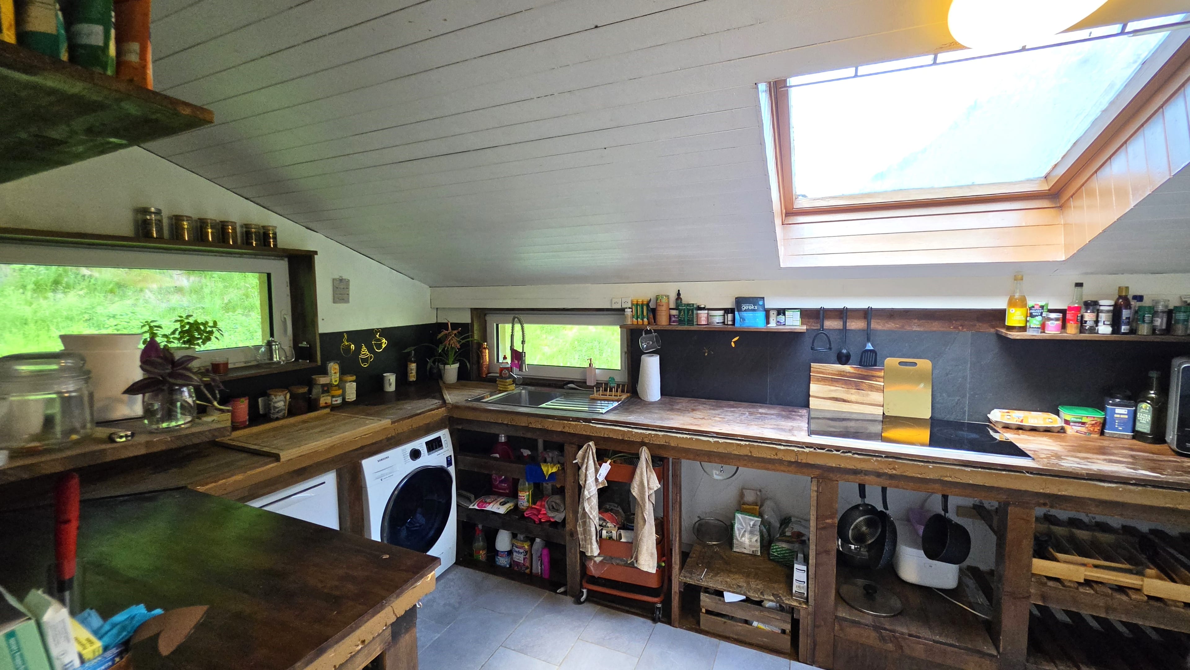 6-Zimmer-Zweifamilienhaus mit Panorama, Schwendi im Weisstannental SG - 11