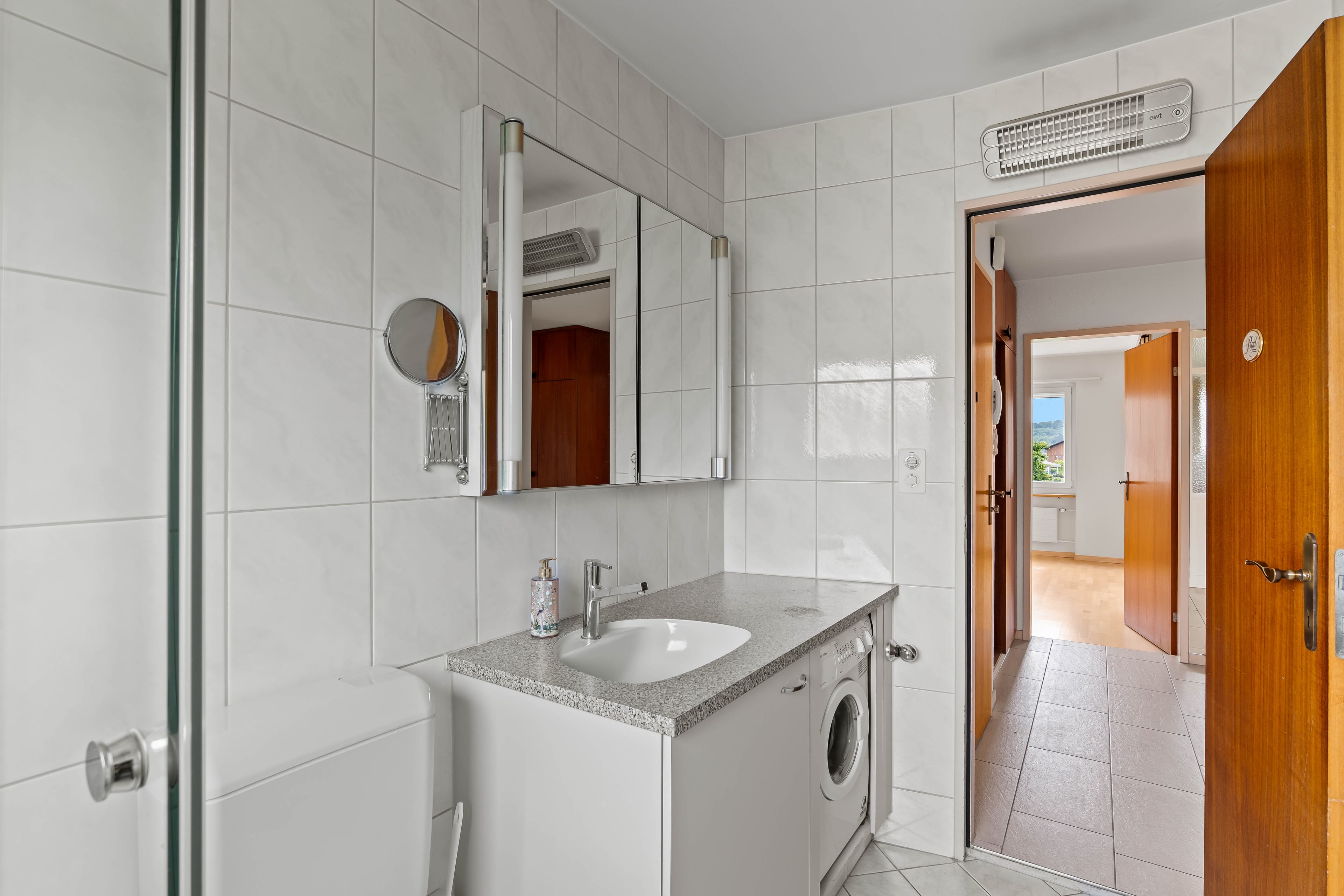 4-Zimmer-Wohnung mit traumhafter Weitsicht in Wangen an der Aare - 10