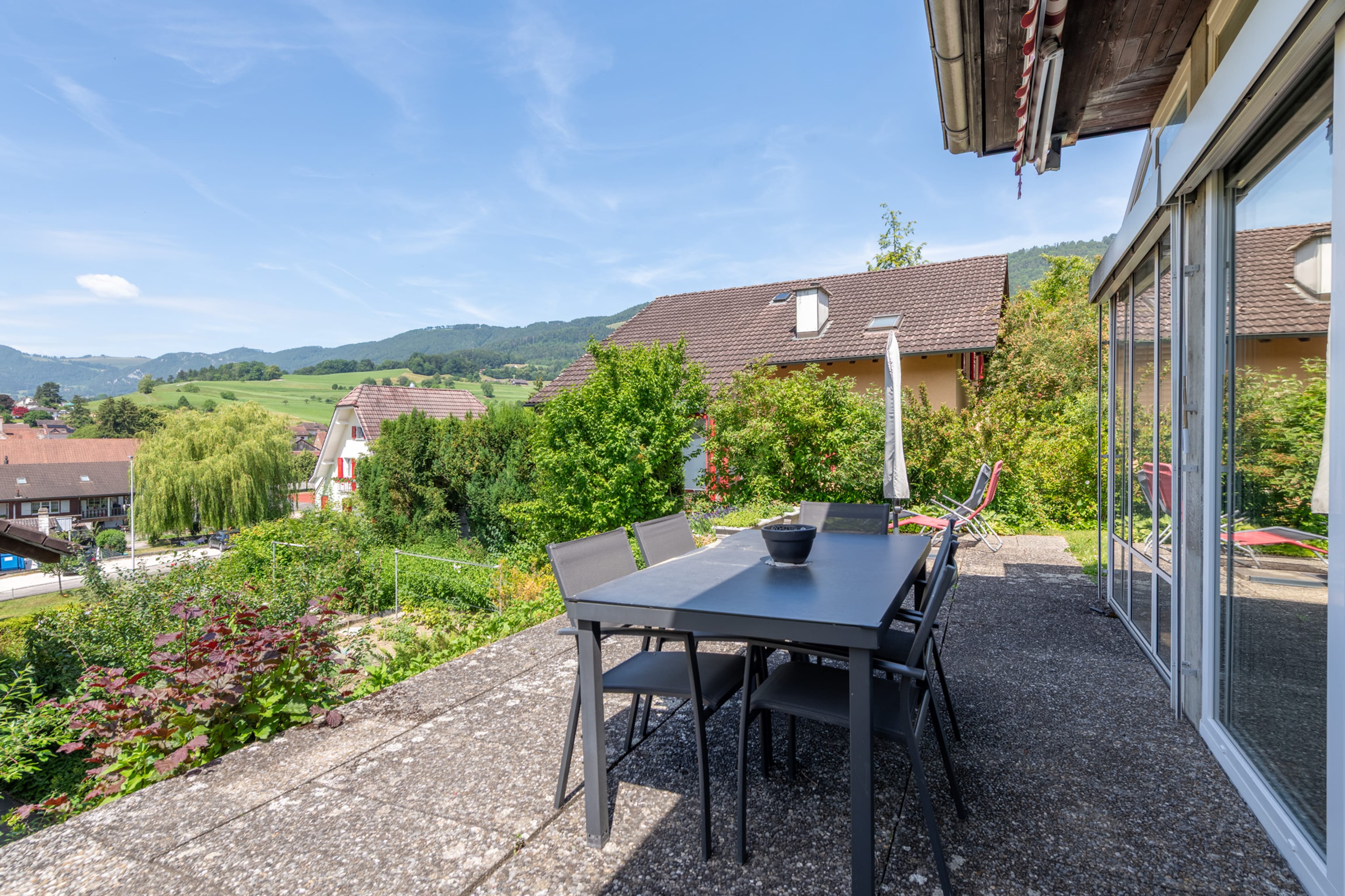 Viel Raum für Ihre Wohnideen – Freistehendes Einfamilienhaus mit Weitblick - 20