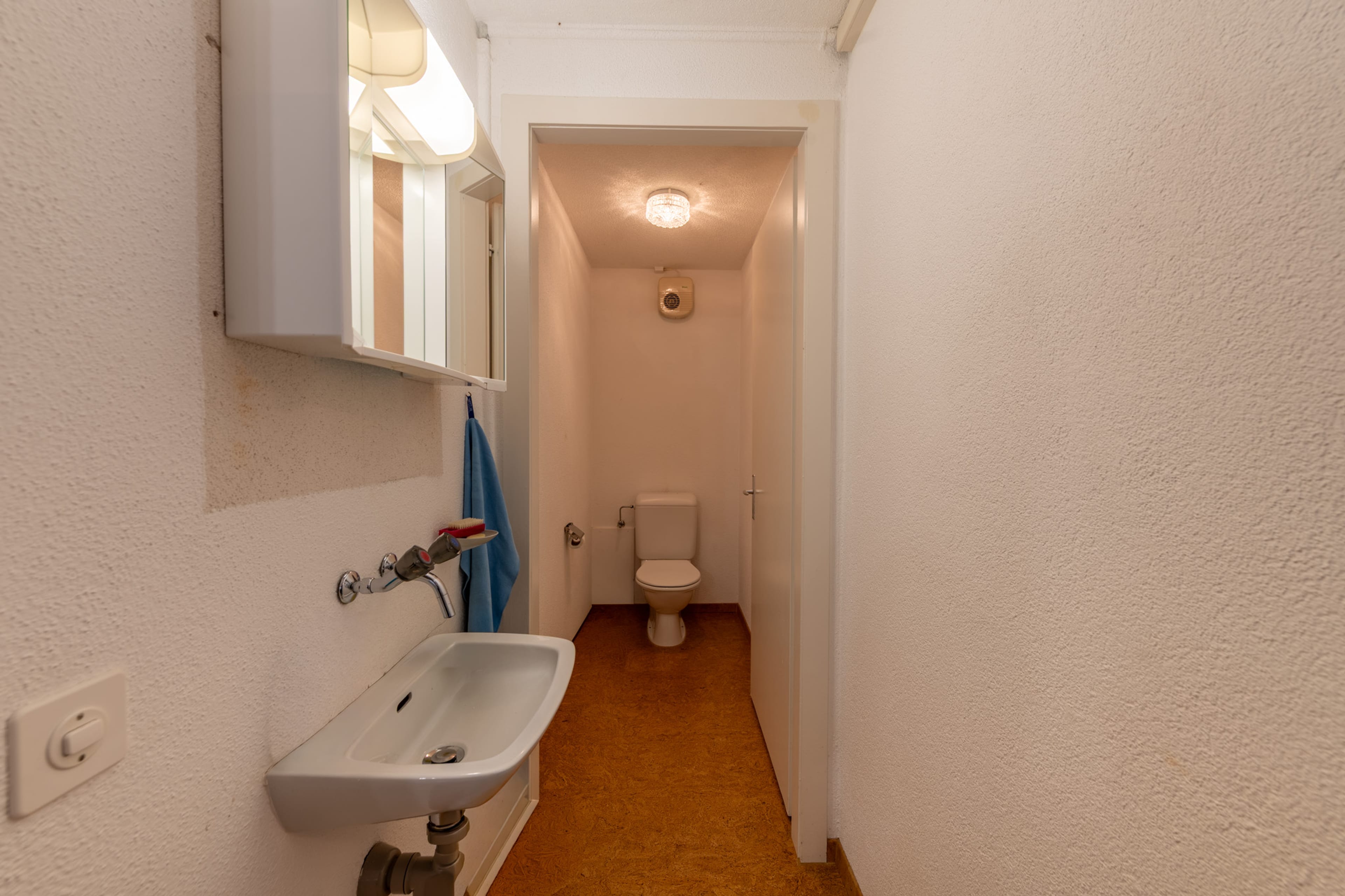 Viel Raum für Ihre Wohnideen – Freistehendes Einfamilienhaus mit Weitblick - 18