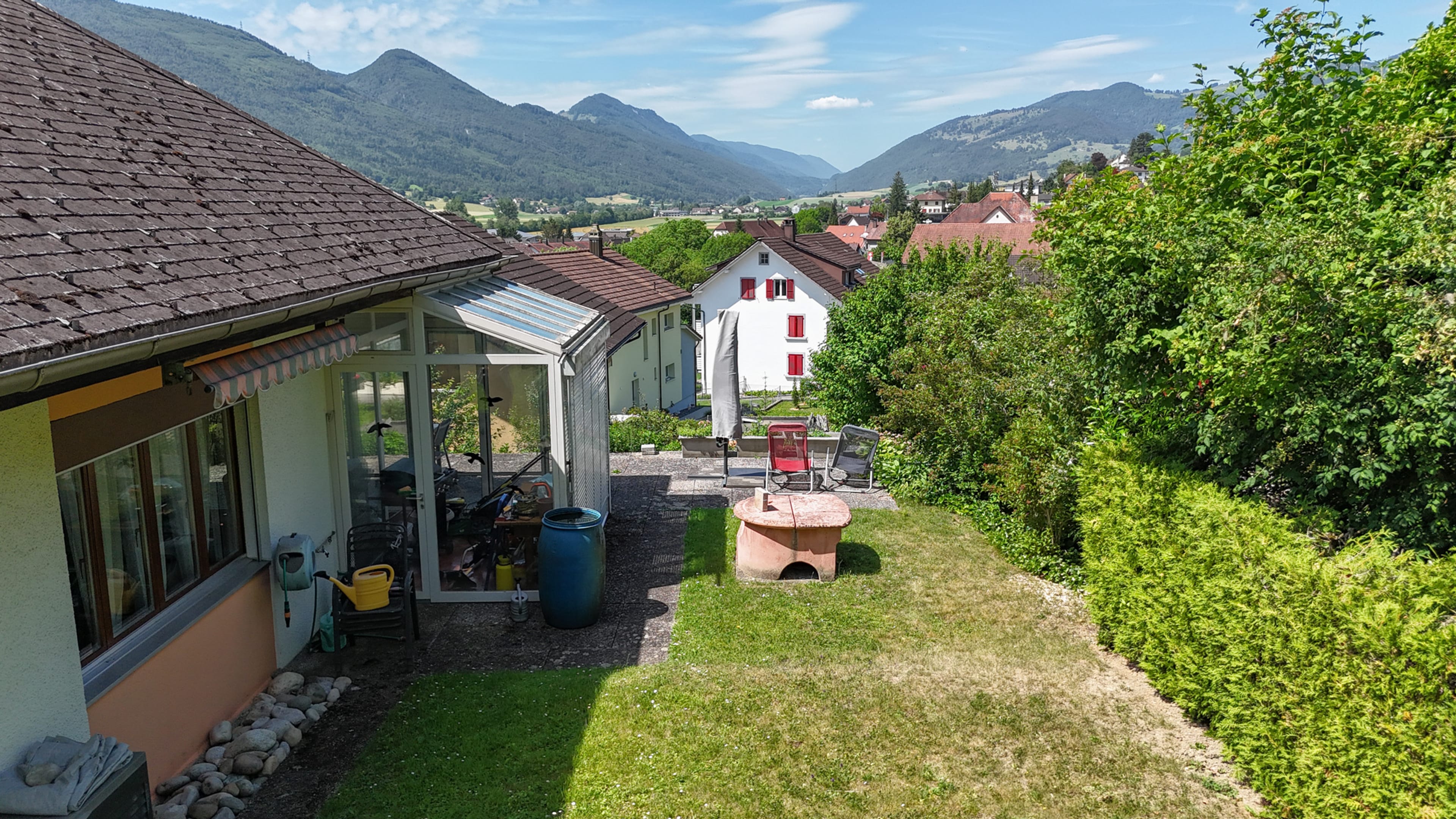 Viel Raum für Ihre Wohnideen – Freistehendes Einfamilienhaus mit Weitblick - 23