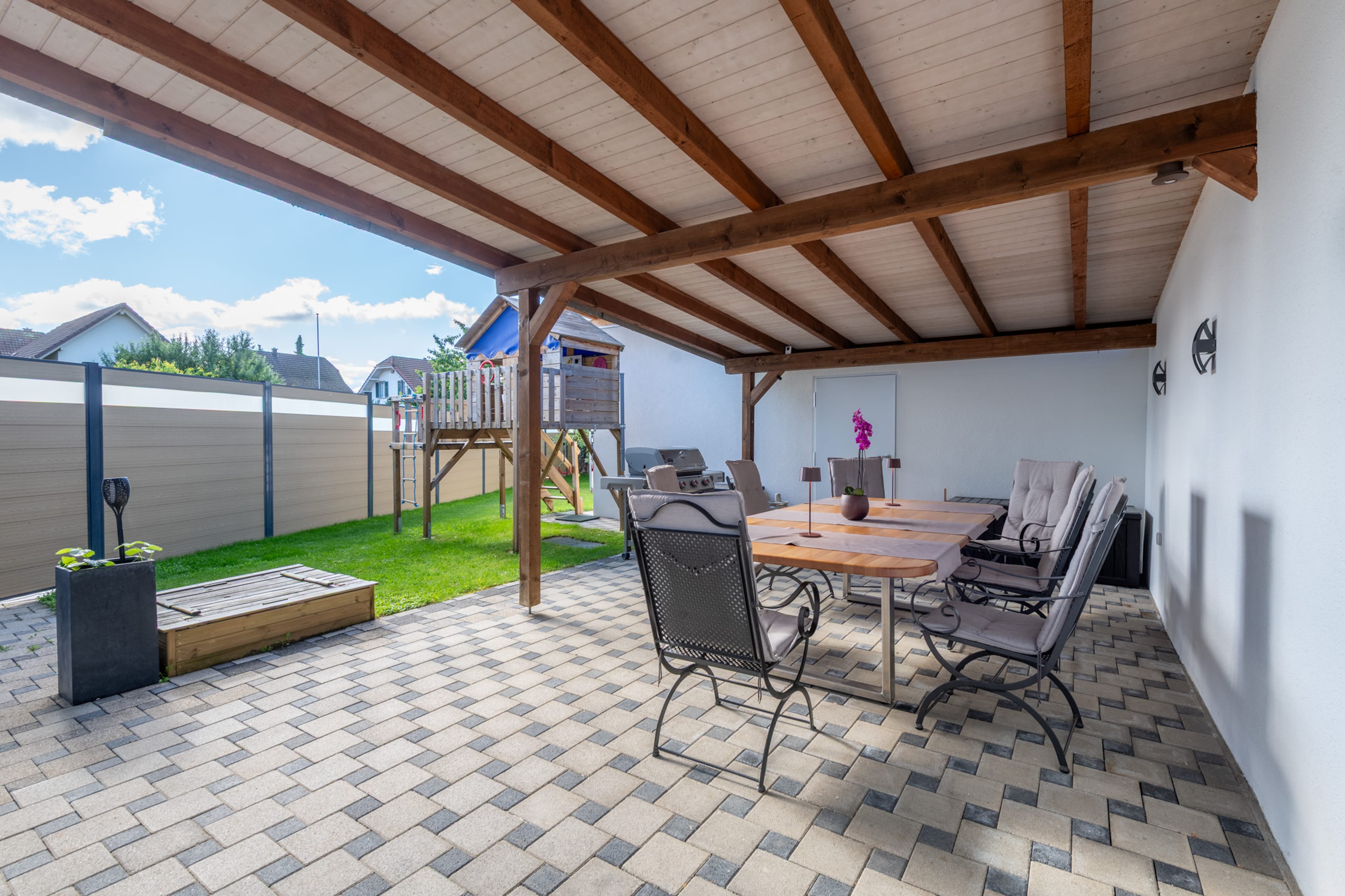 Ein Zuhause zum Wohlfühlen: Stilvoll wohnen mit viel Platz - 27