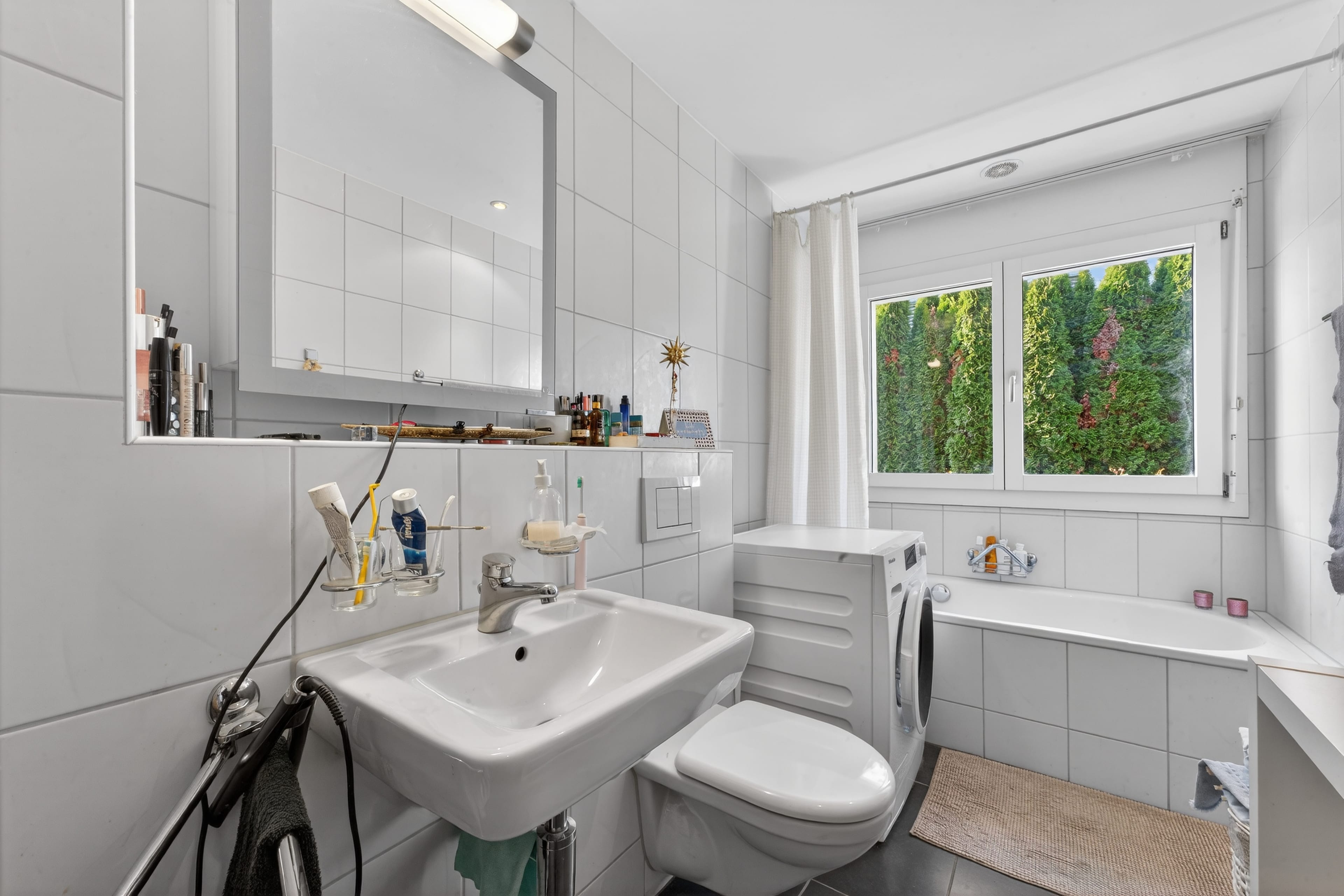 2.5-Zimmer-Gartenwohnung mit Balkon und grosszügigem Gartensitzplatz - 13