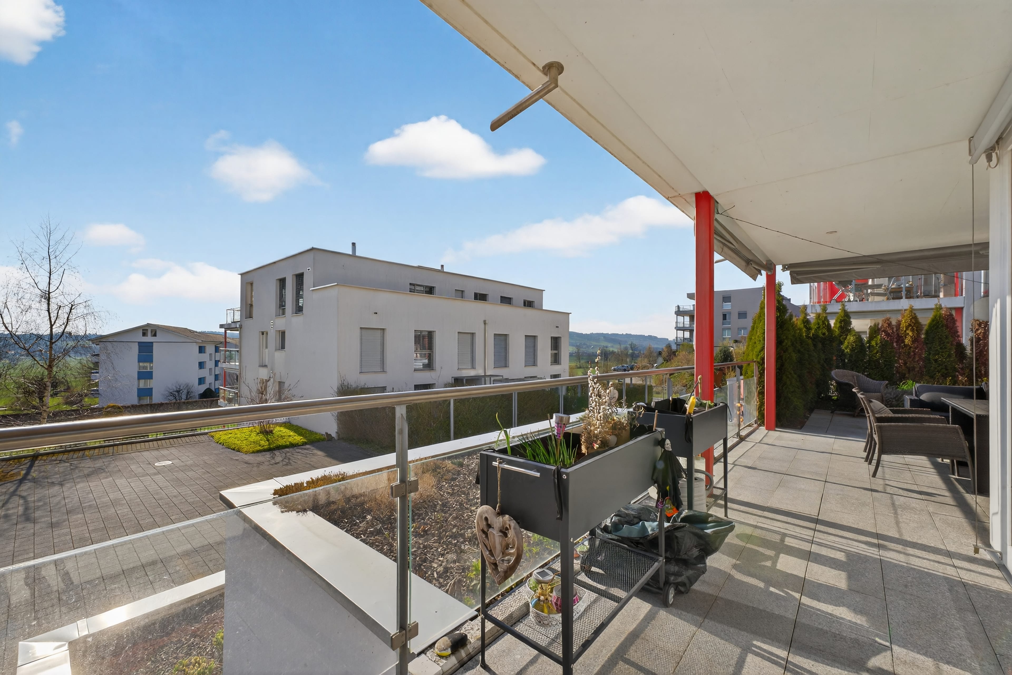 2.5-Zimmer-Gartenwohnung mit Balkon und grosszügigem Gartensitzplatz - 5
