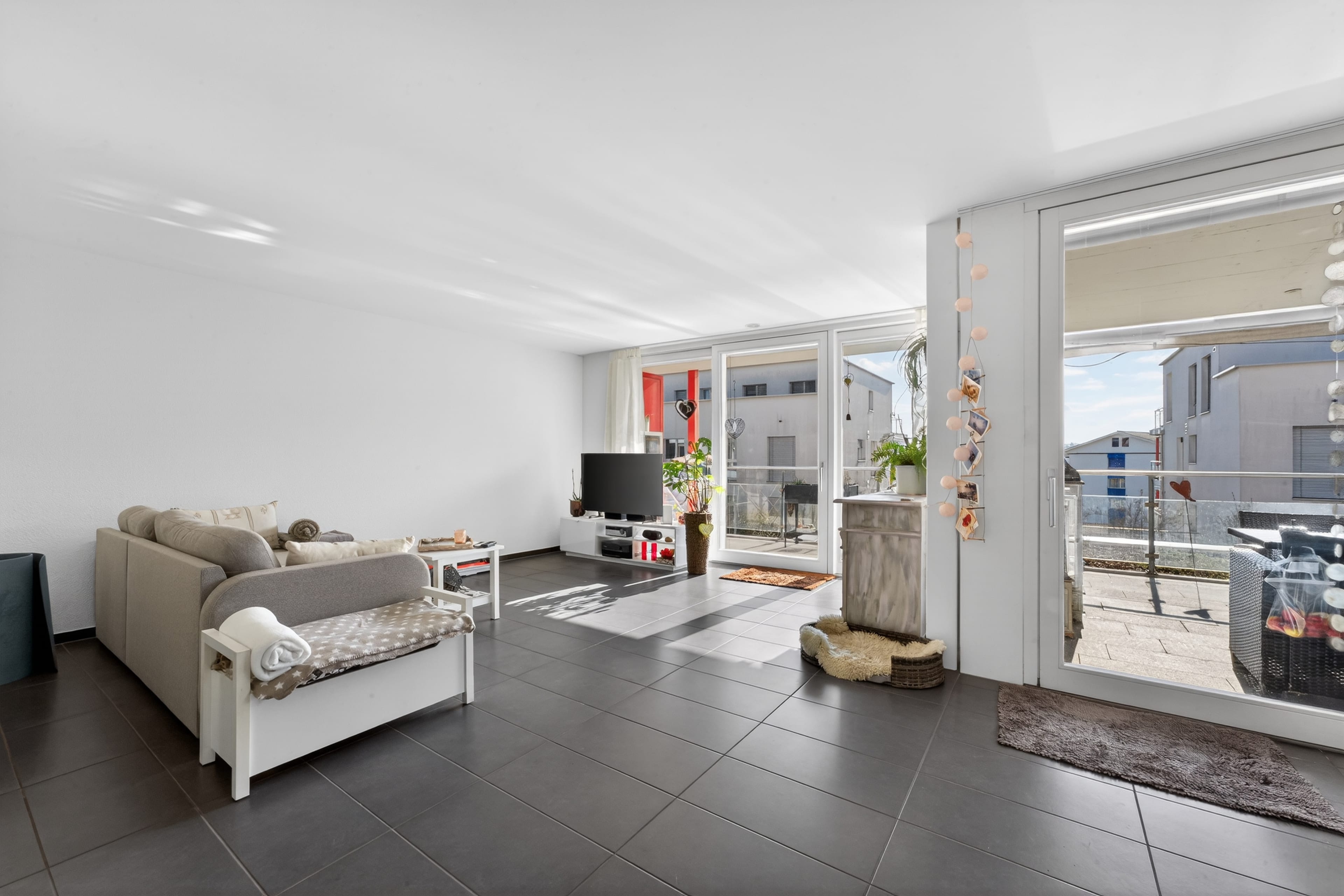 2.5-Zimmer-Gartenwohnung mit Balkon und grosszügigem Gartensitzplatz - 4