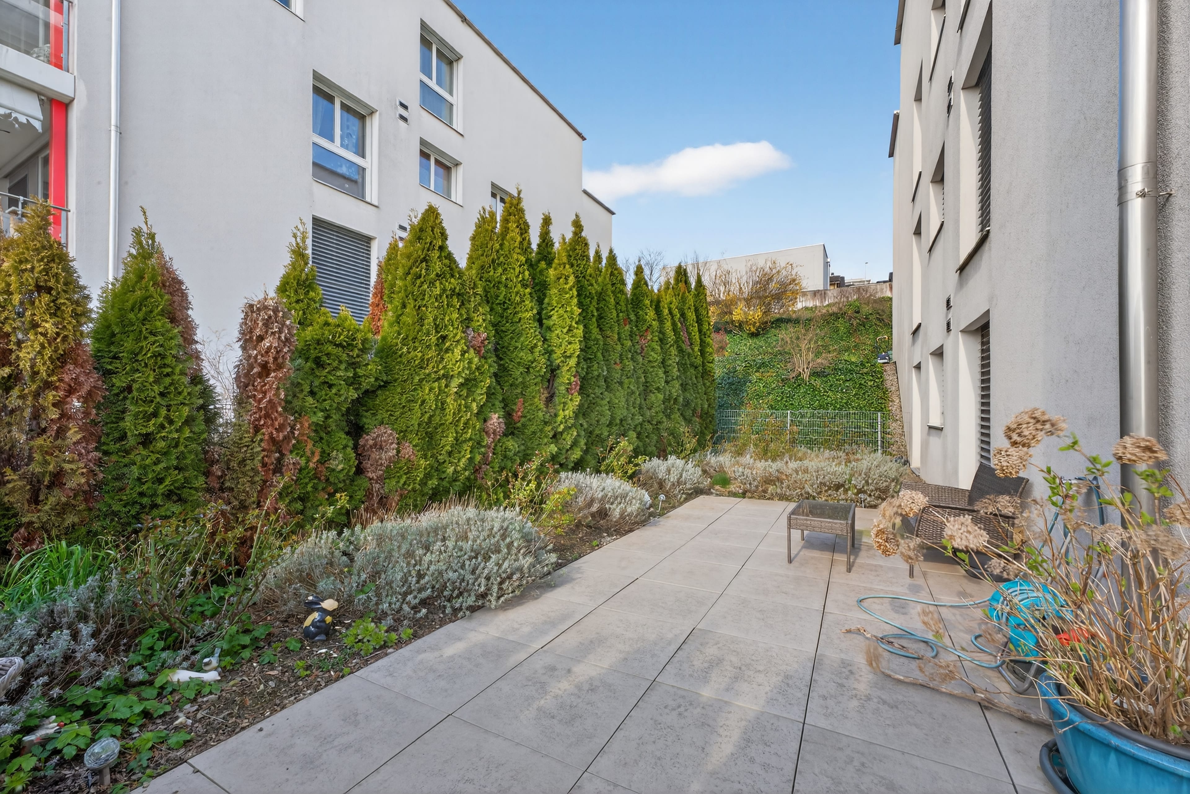 2.5-Zimmer-Gartenwohnung mit Balkon und grosszügigem Gartensitzplatz - 9