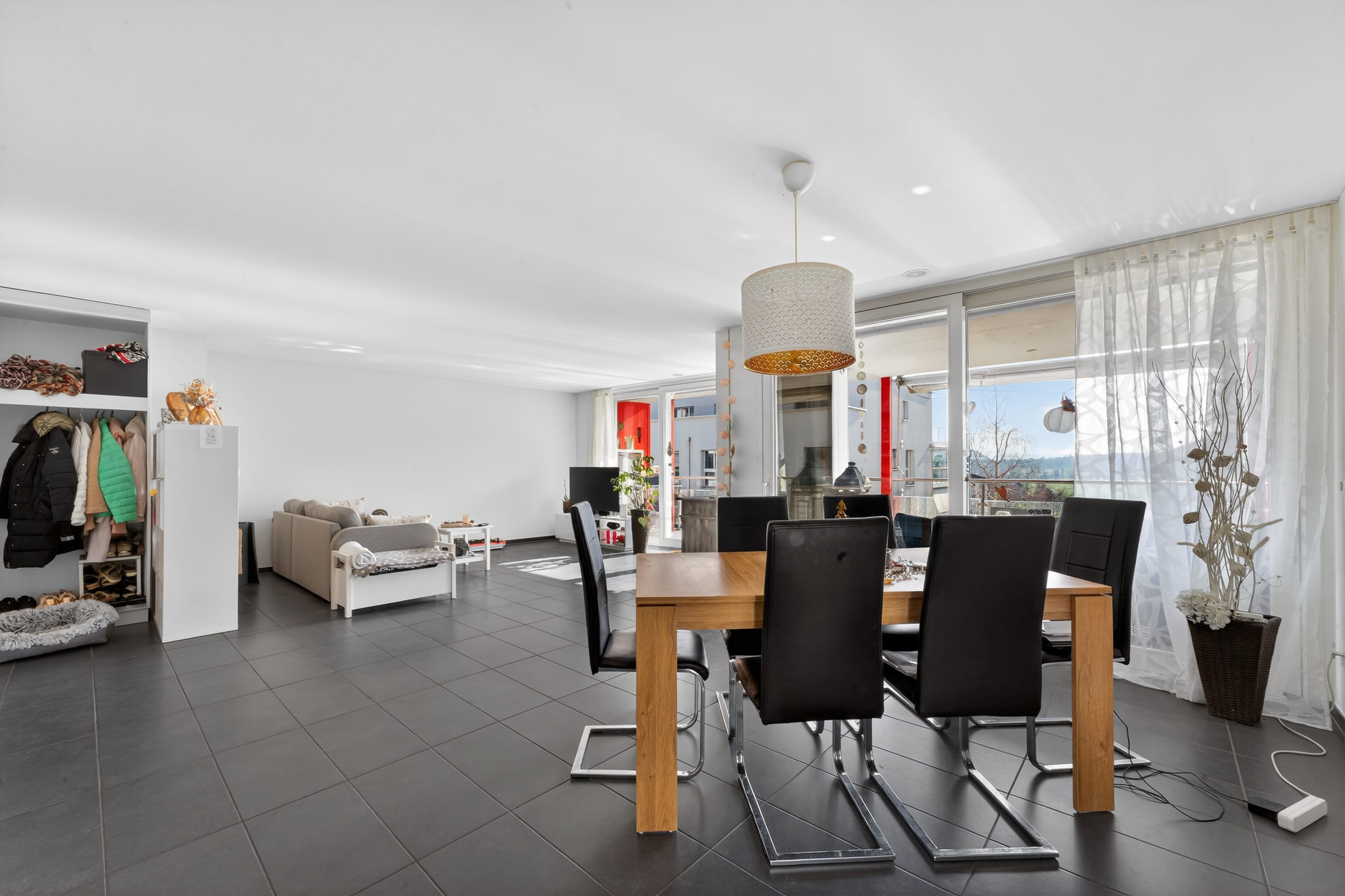 2.5-Zimmer-Gartenwohnung mit Balkon und grosszügigem Gartensitzplatz - 6