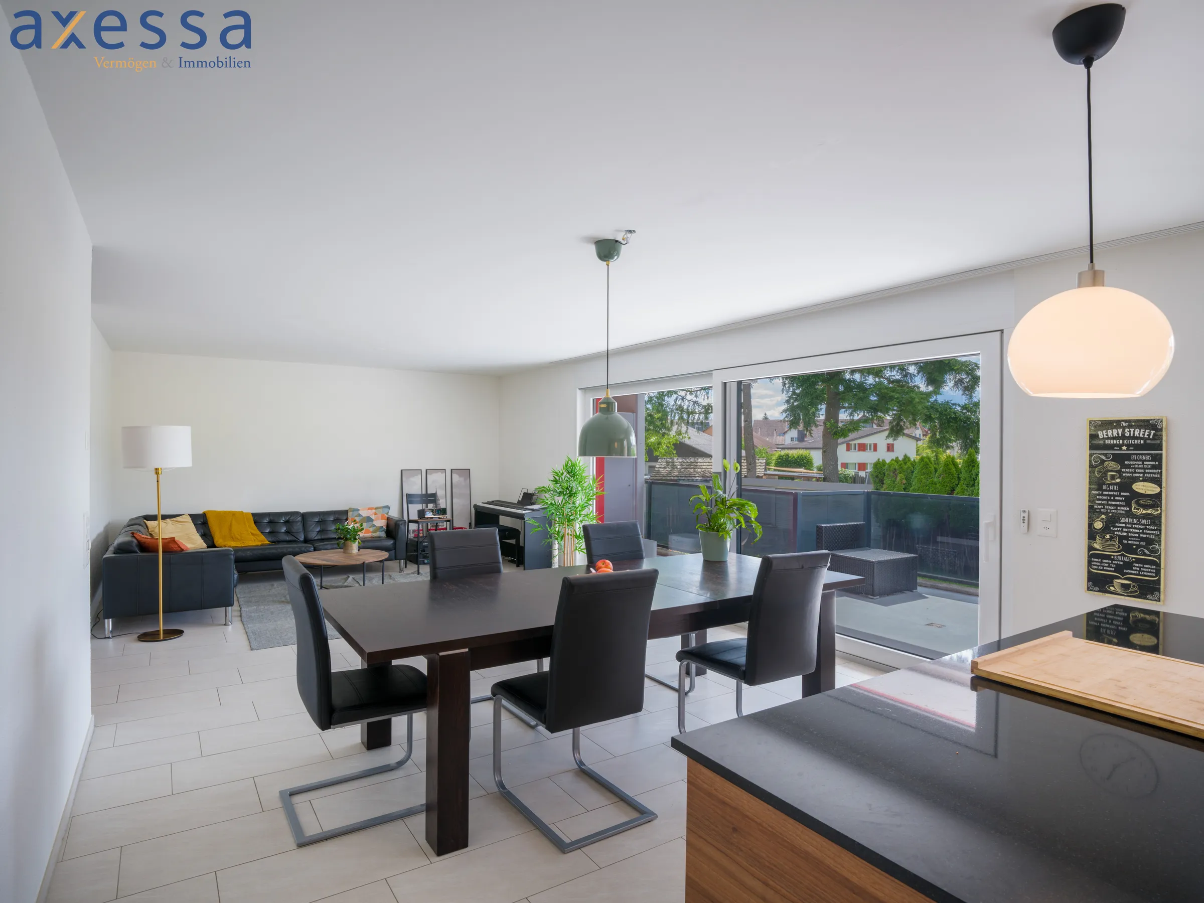 4.5 Zimmerwohnung im Obergeschoss mit Südbalkon in Fischbach-Göslikon - 10