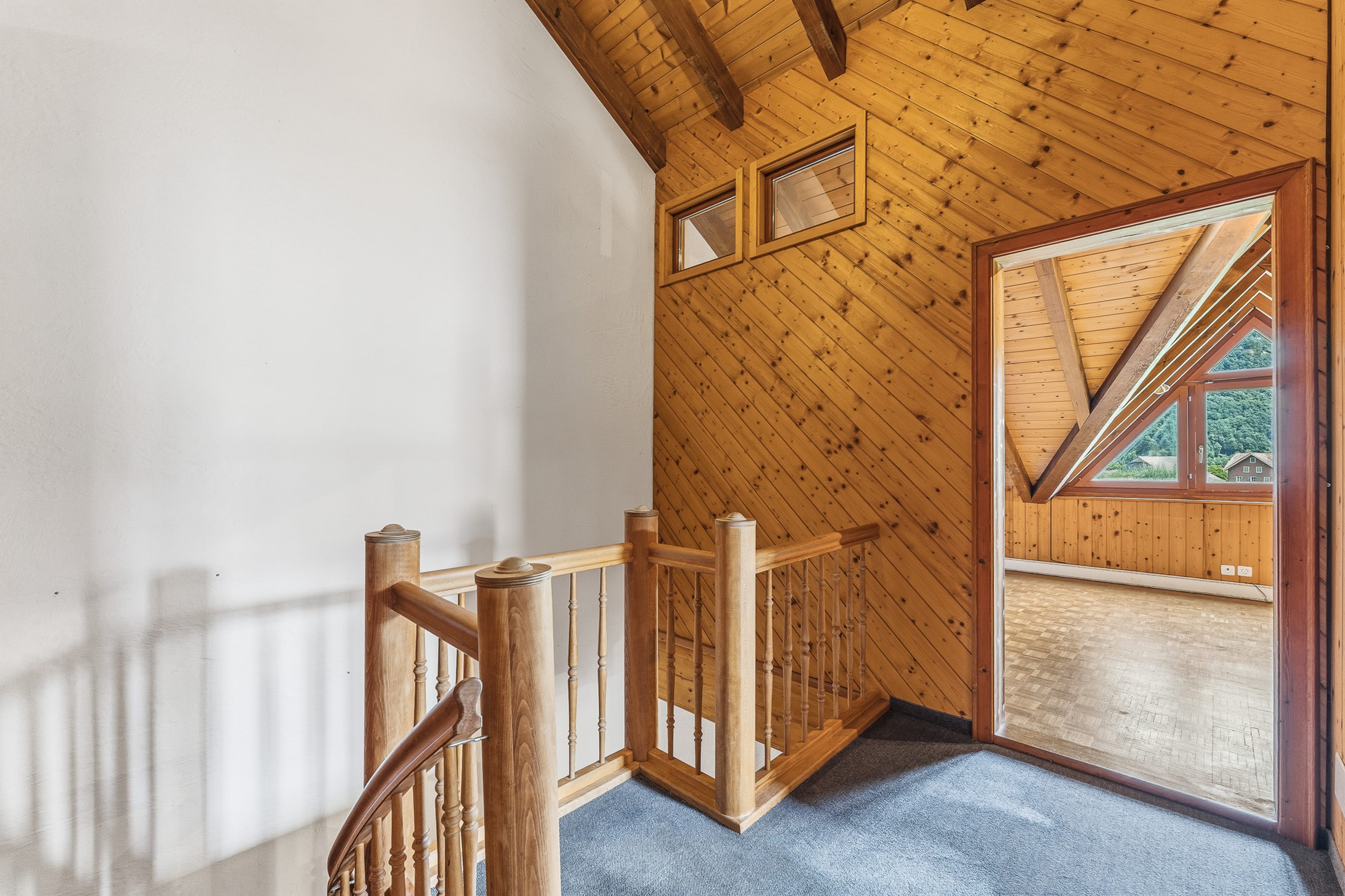 Stans: 6.5-Zimmer-Reiheneckhaus mit Weitsicht und Sonne - 25