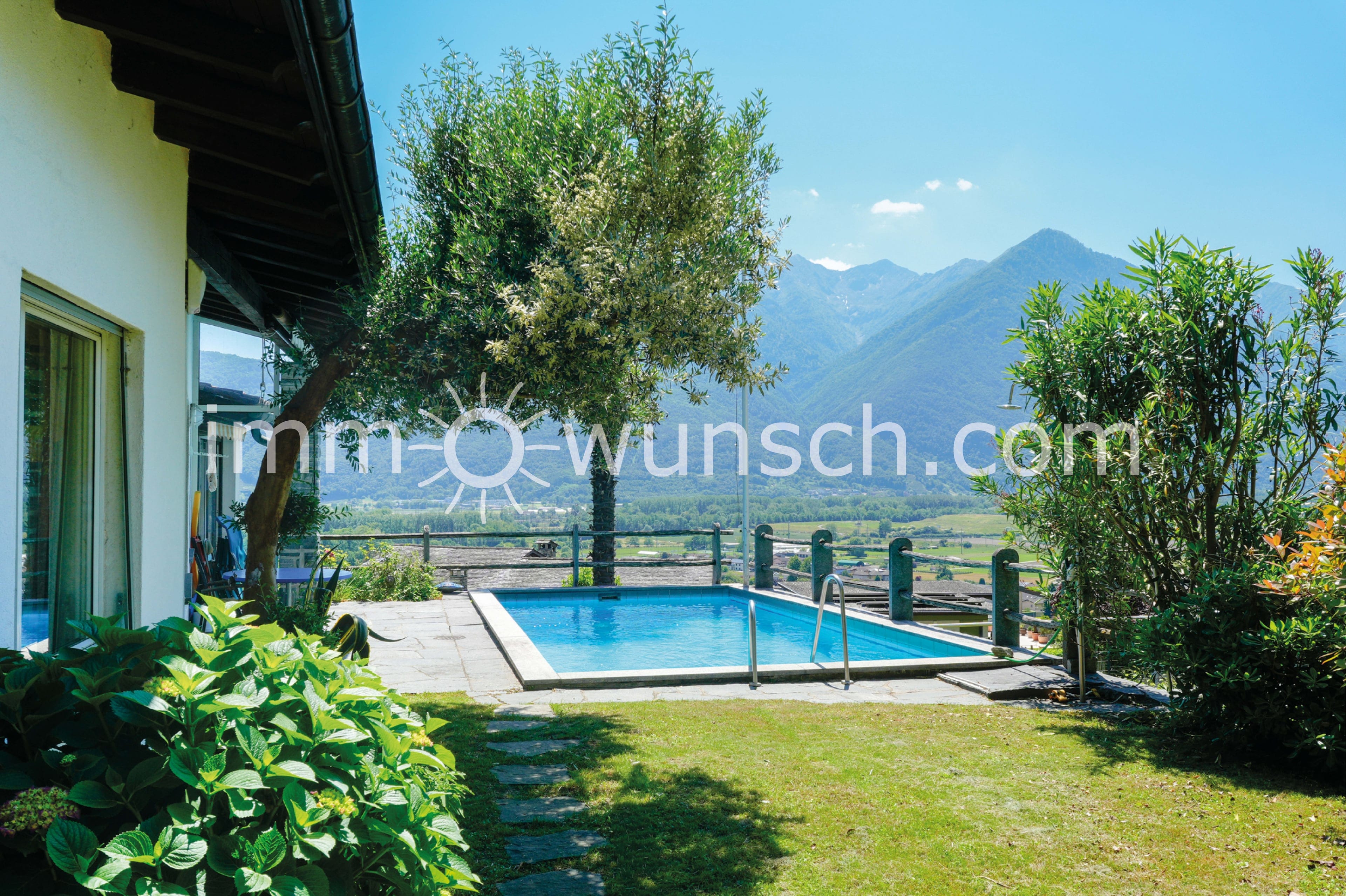 Ruhig gelegenes und gepflegtes 5 ½ Zi. Einfamilienhaus, mit Pool - 14
