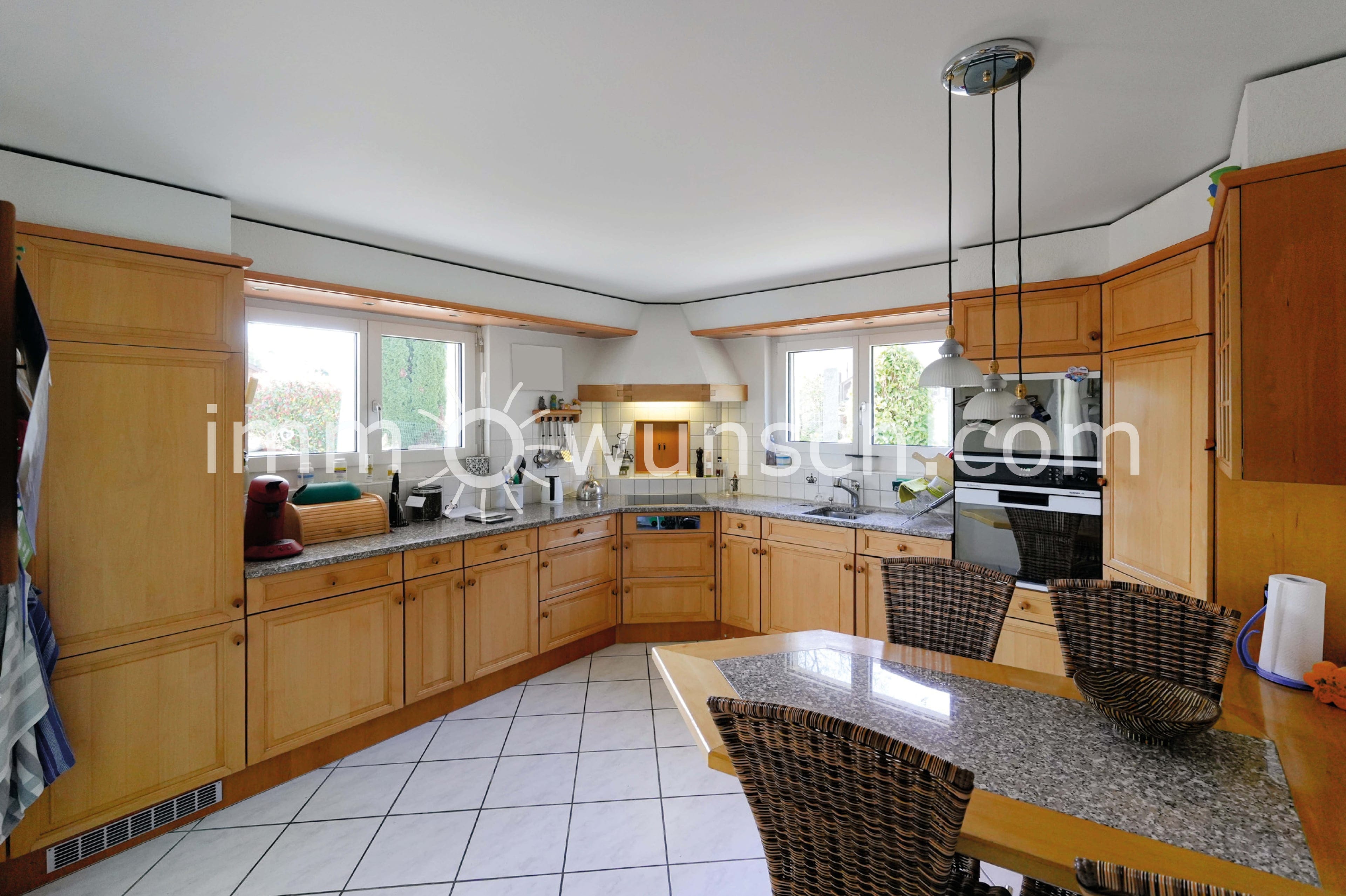 Charmantes 5 ½ Zimmer Einfamilienhaus, mit toller Gartenanlage, an erhöhter und ruhiger Wohnlage - 7