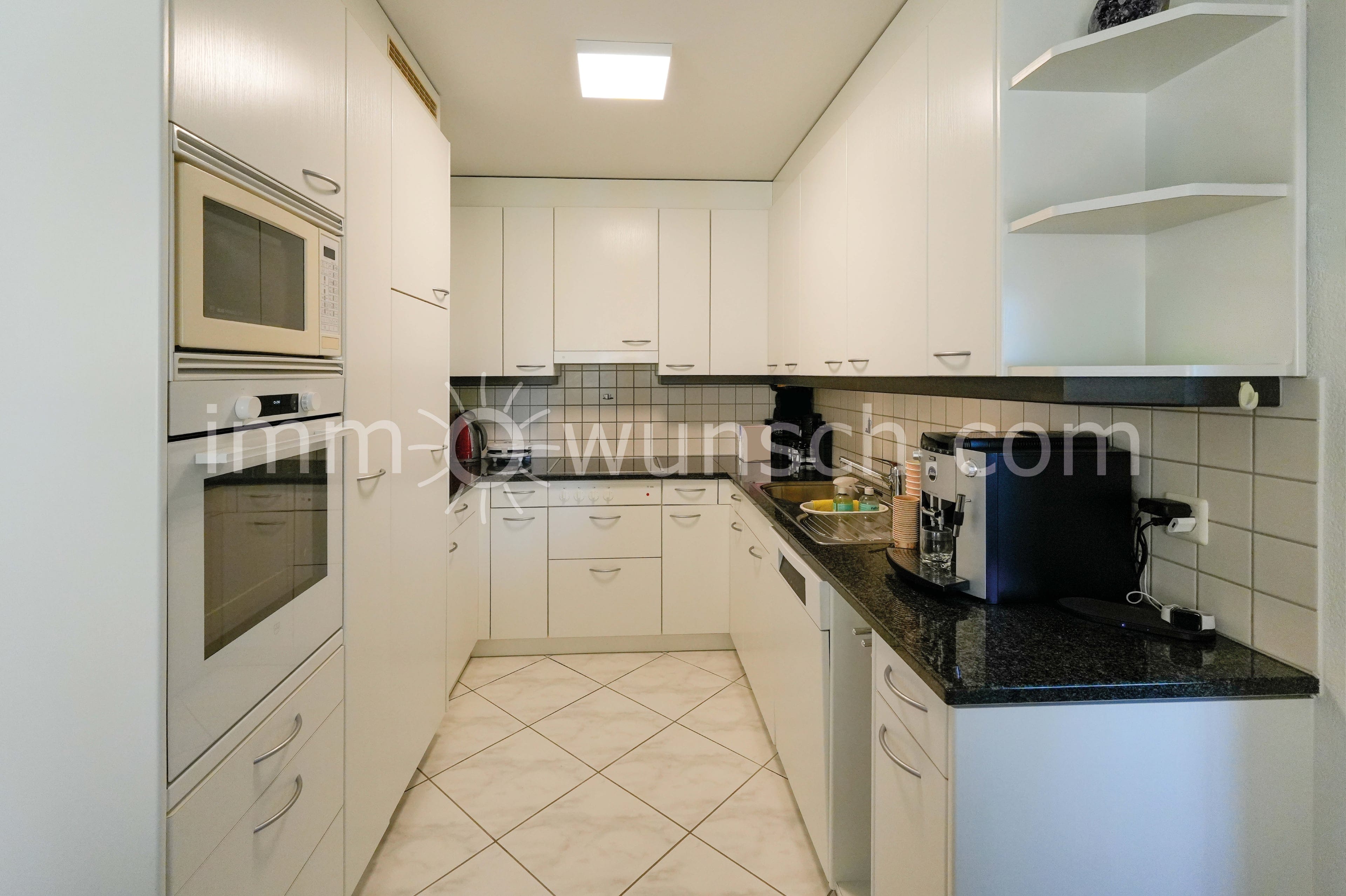 Familienfreundliche und grosszügige 5 ½ Zimmer Eigentumswohnung - 4