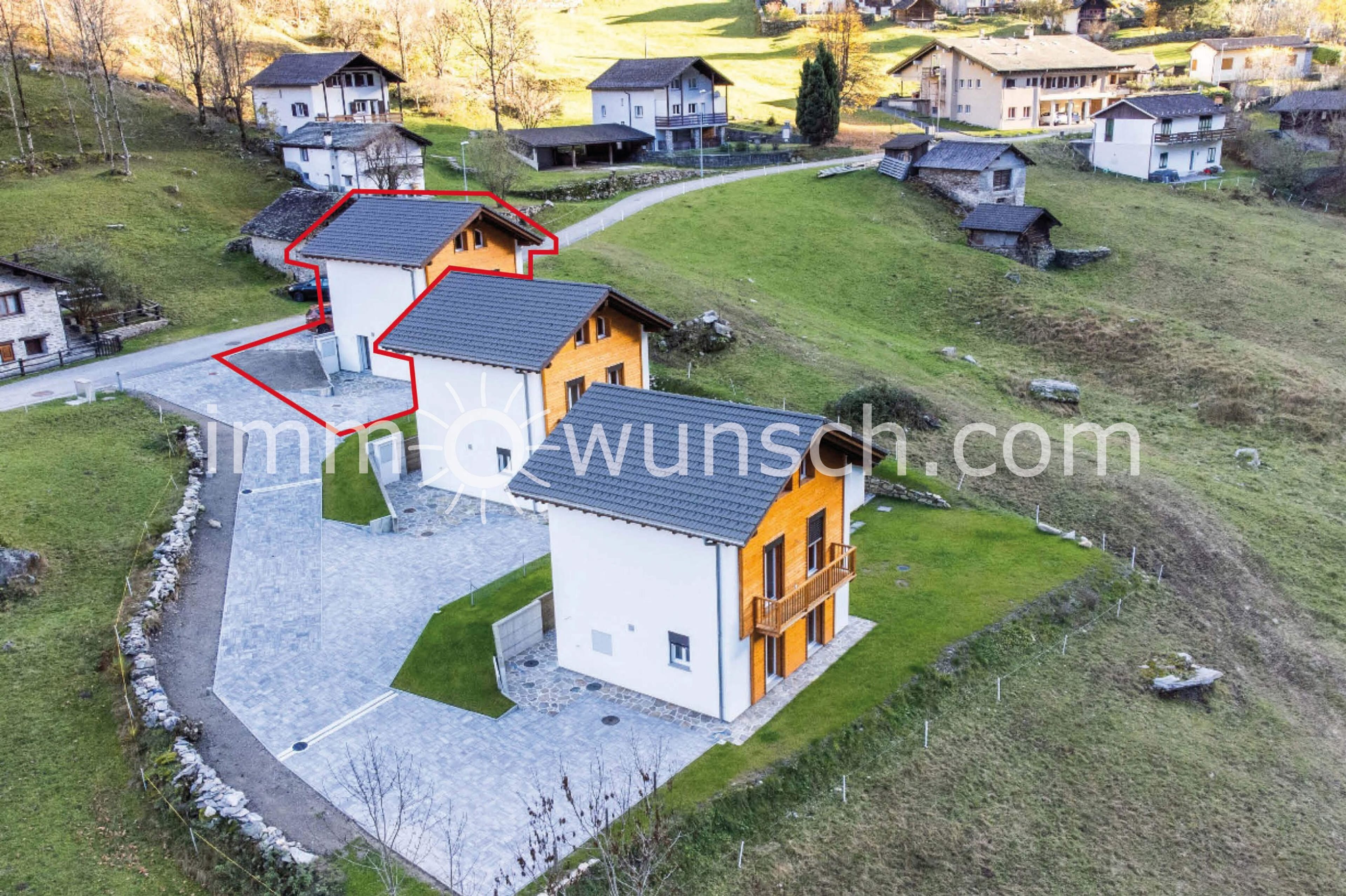 Charmantes Chalet «Monte» - modern, hell mit herrlicher Weitsicht in die Bergwelt - Bild 1