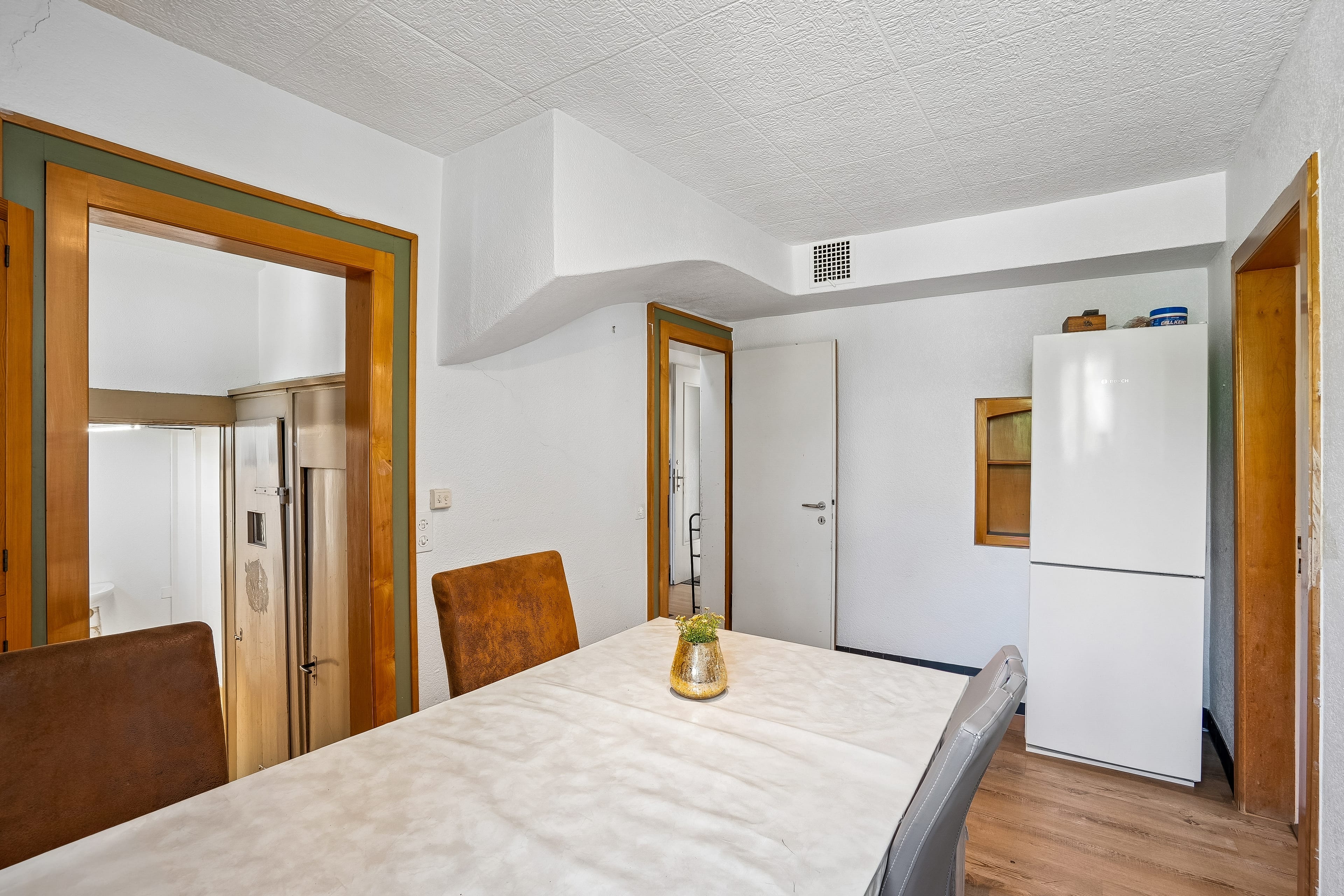 Zentrales Wohn- & Geschäftshaus mit Terrasse in Frick  - 14
