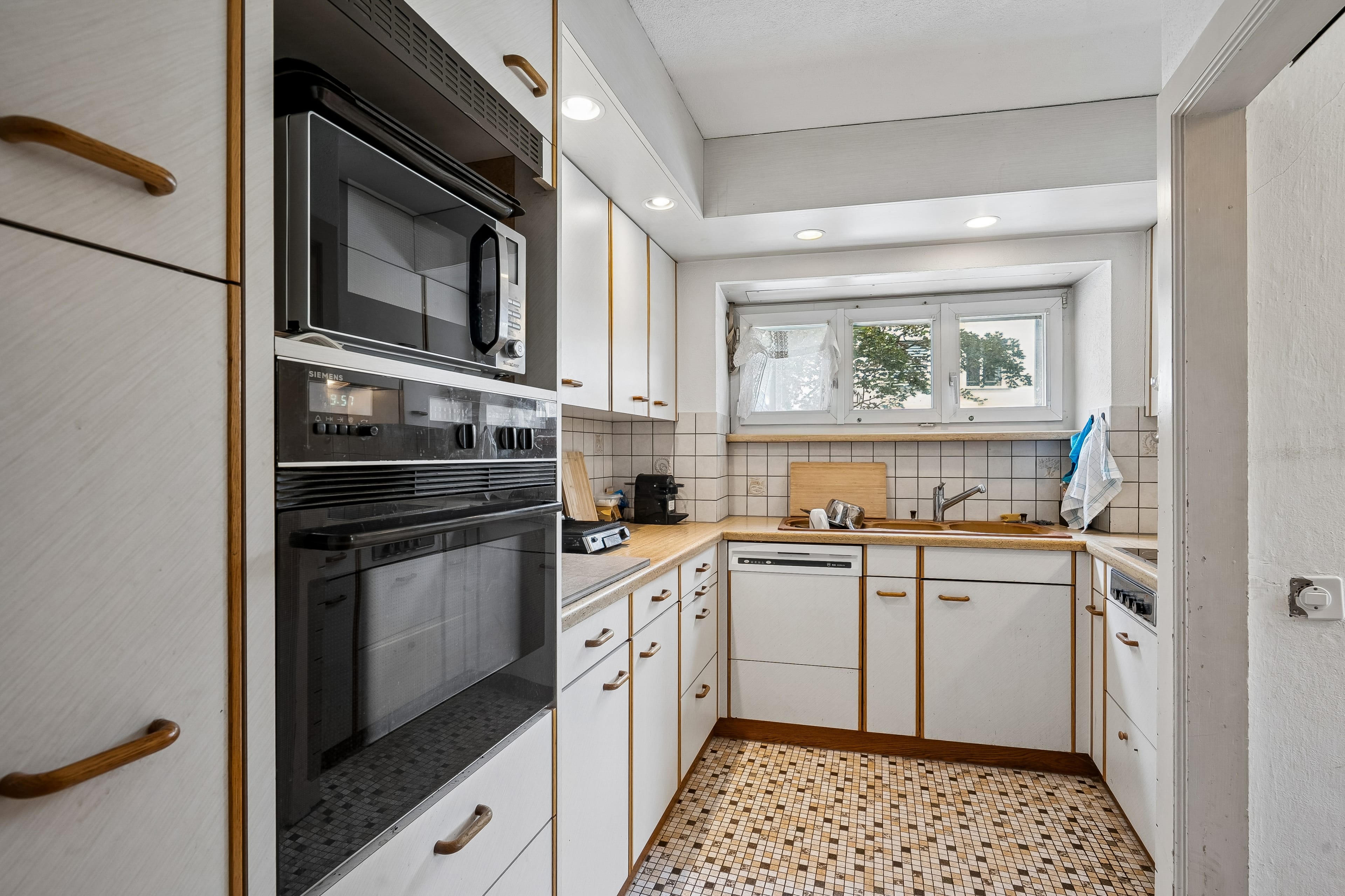 Zentrales Wohn- & Geschäftshaus mit Terrasse in Frick  - 16