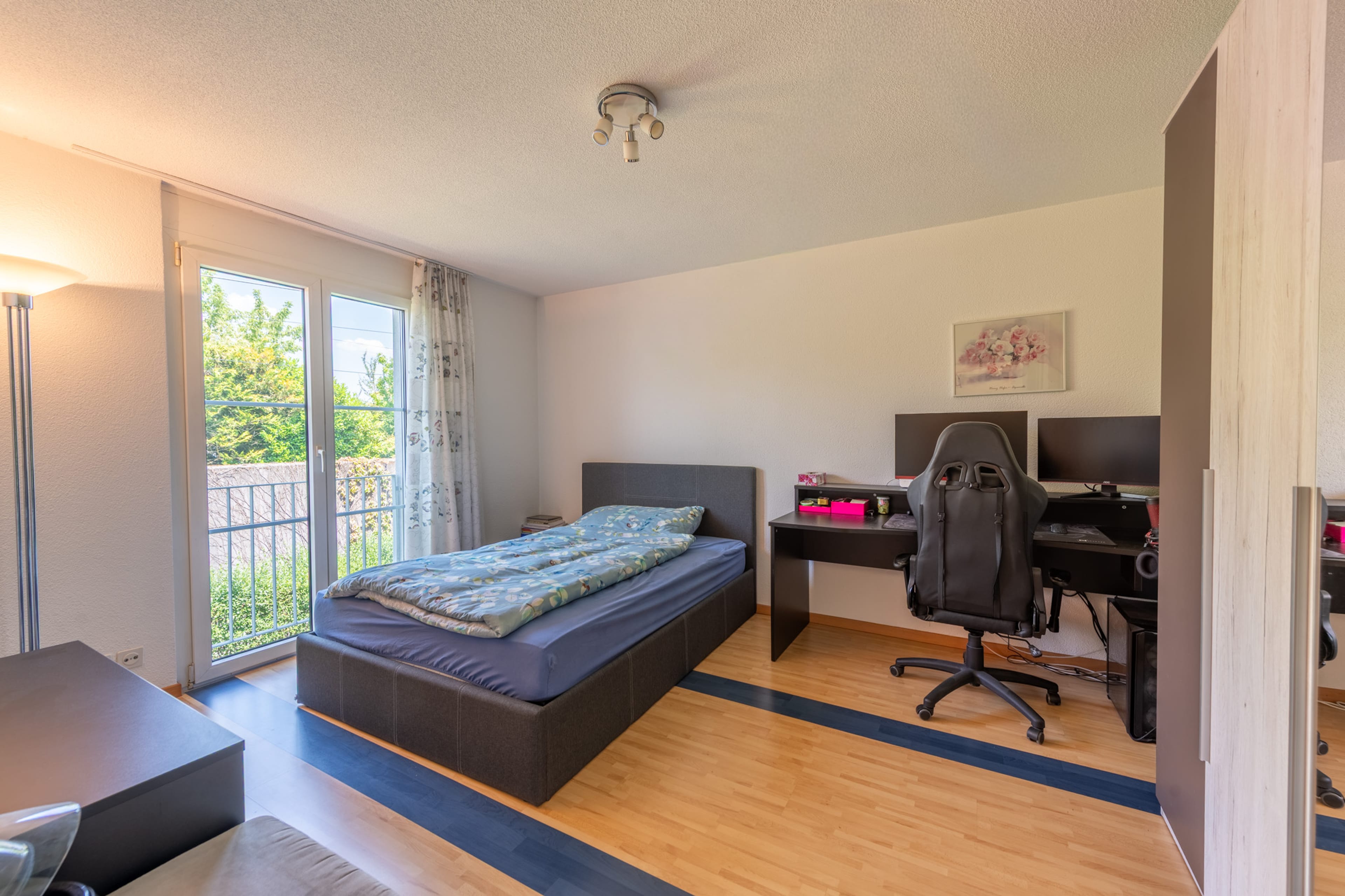 Ein Zuhause zum Wohlfühlen – Helle, moderne 4.5-Zimmer Eigentumswohnung - 11