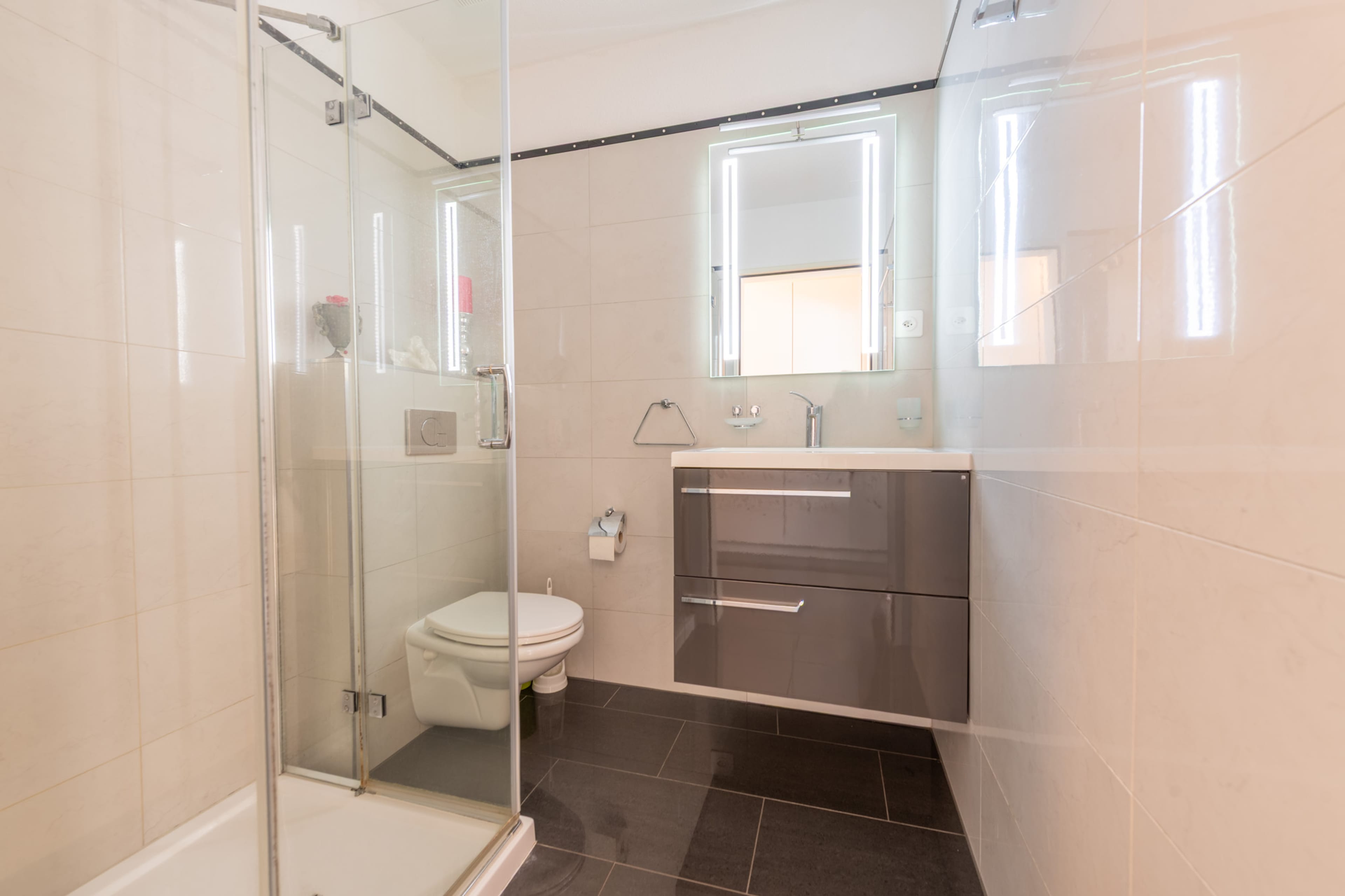 Ein Zuhause zum Wohlfühlen – Helle, moderne 4.5-Zimmer Eigentumswohnung - 8