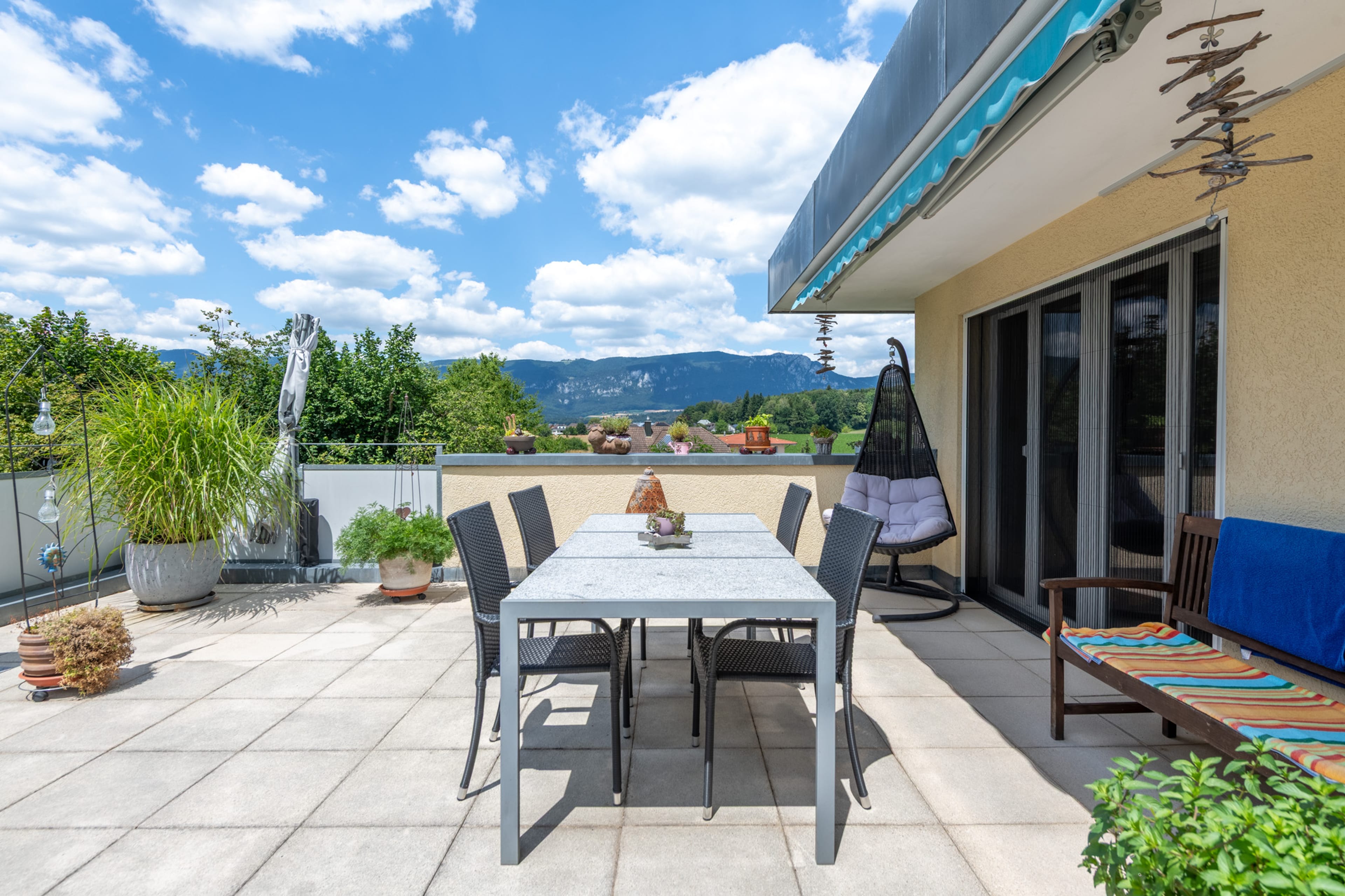 Attikawohnung mit traumhafter Terrasse, Lift und Jurablick - 14