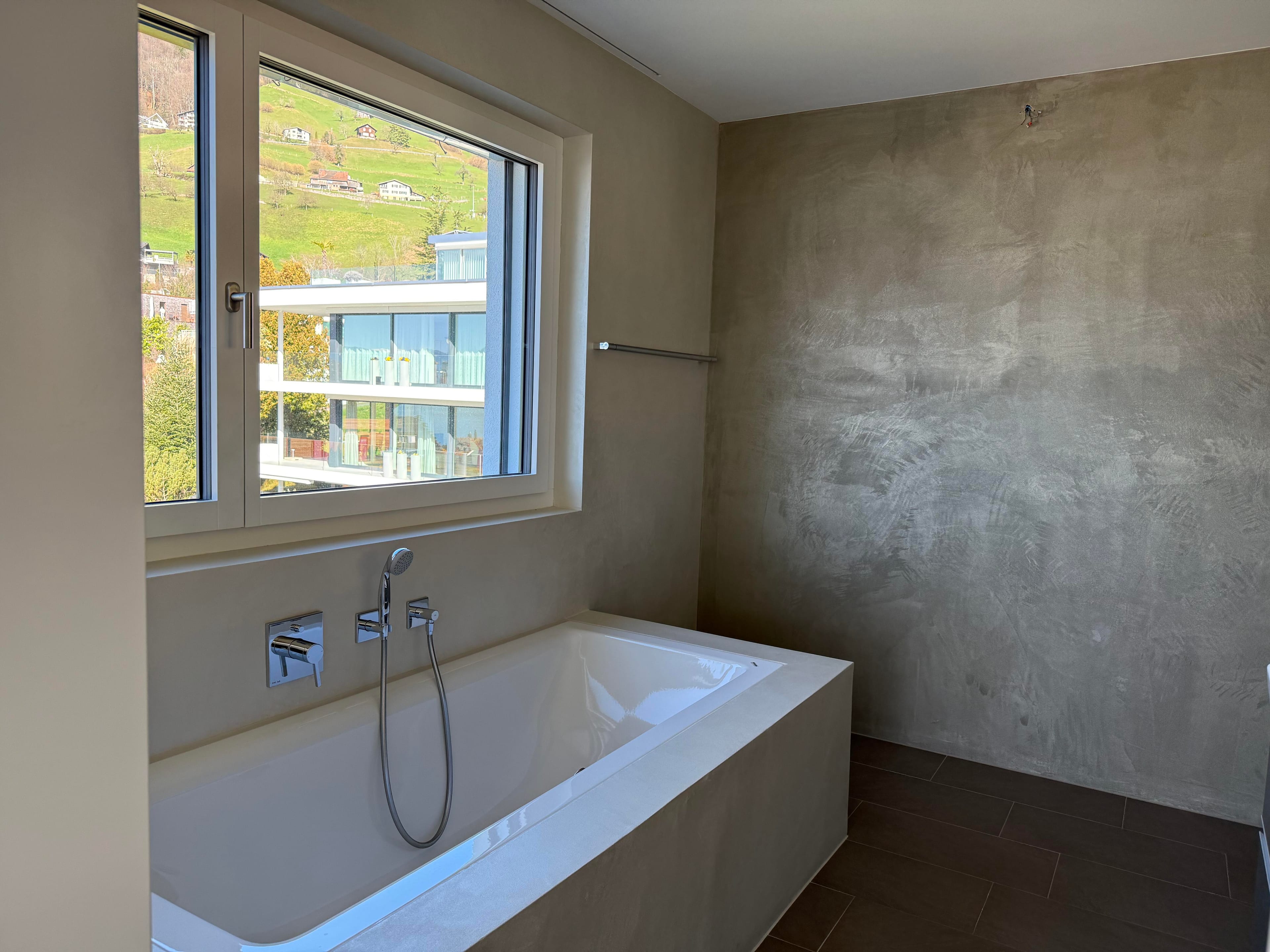 5.5-Zimmer-Maisonette mit unverbaubarer Seesicht, Gersau - 12