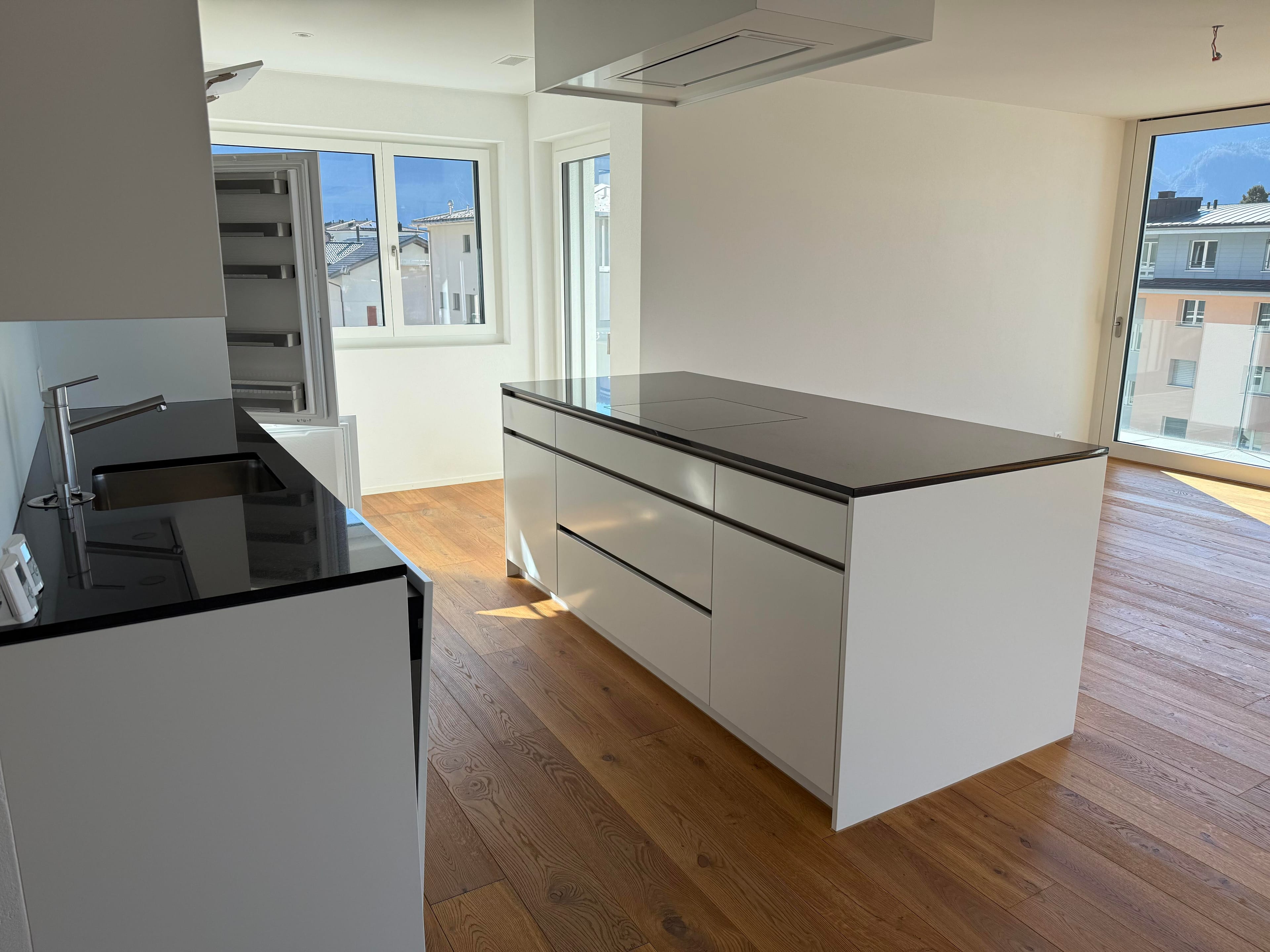 5.5-Zimmer-Maisonette mit unverbaubarer Seesicht, Gersau - 10