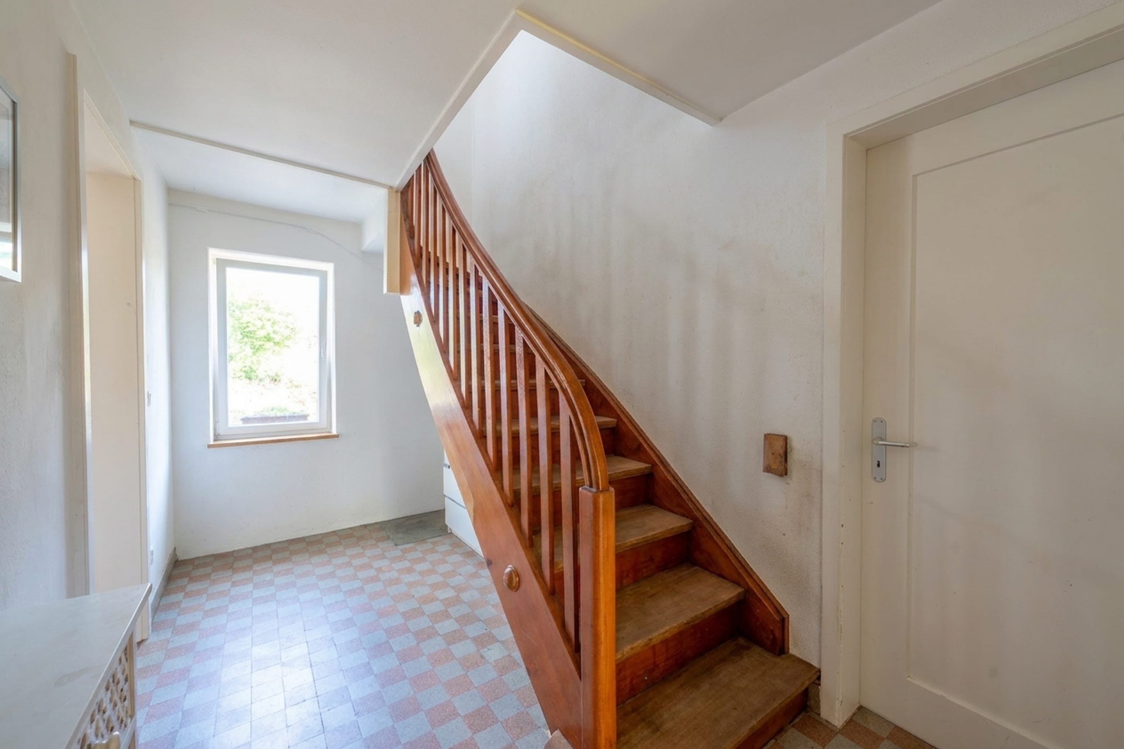 Attraktives Zweifamilien Bauernhaus – frei vom BGBB - 8