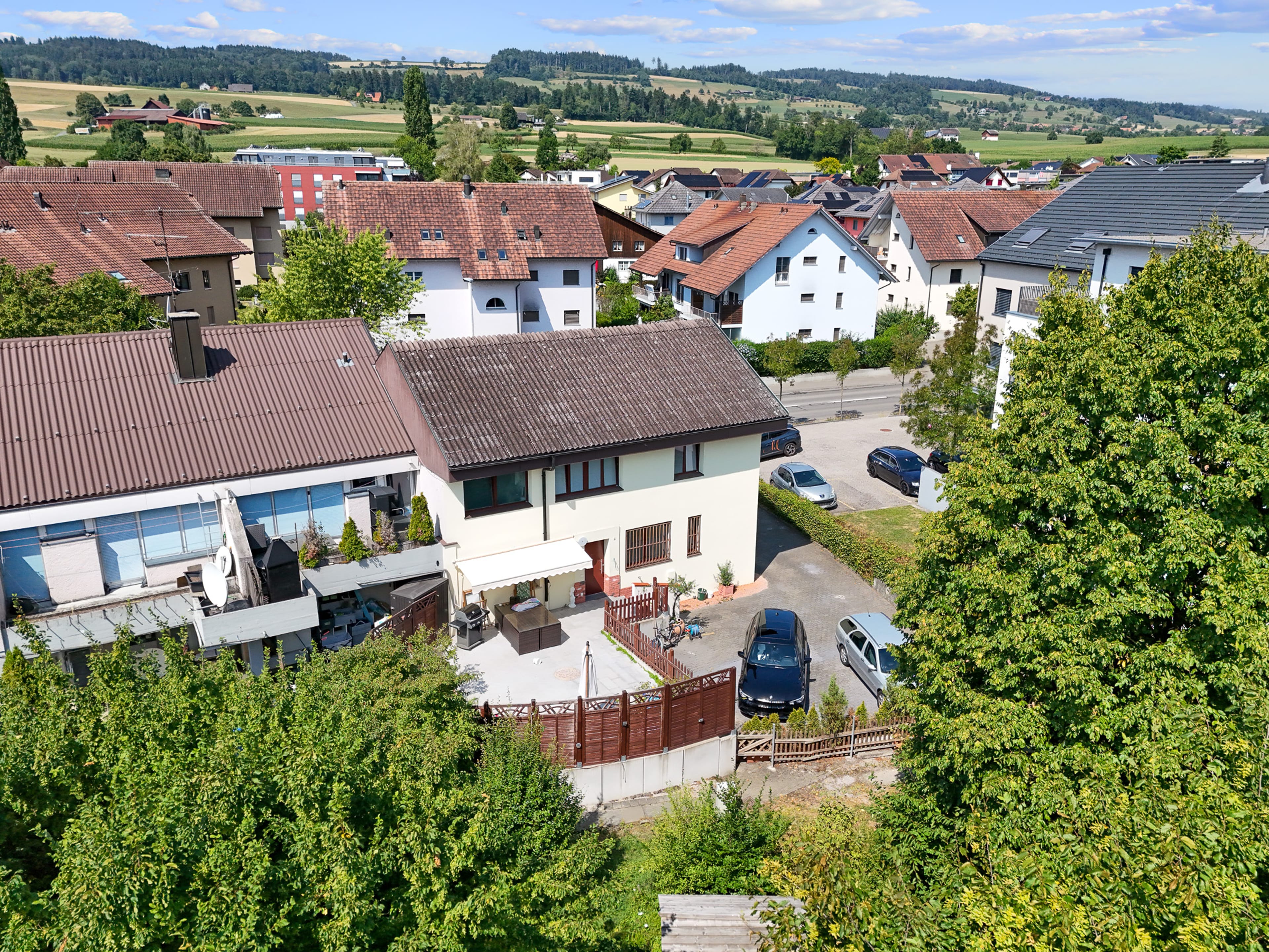 Doppeleinfamilienhaus mit 2 Wohnungen in Auw kaufen - 13