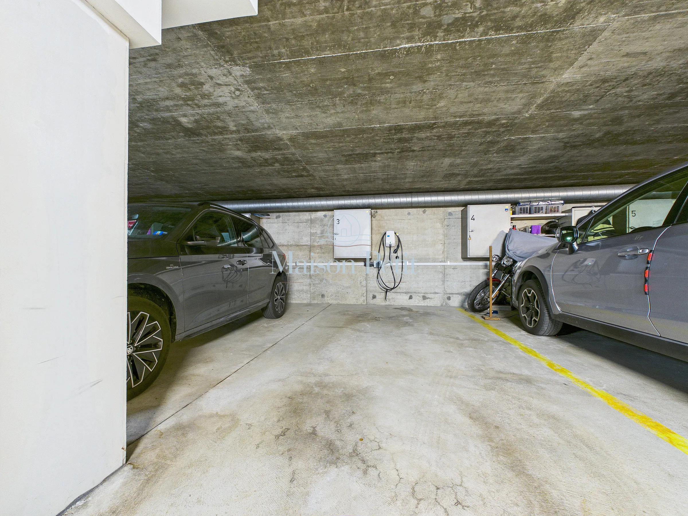 Perfekt für kleine Familien, Paare oder Singles - in Ebmatingen suchen 96m2 Wohnfläche mit verglaster Loggia neue Besitzer. - 30