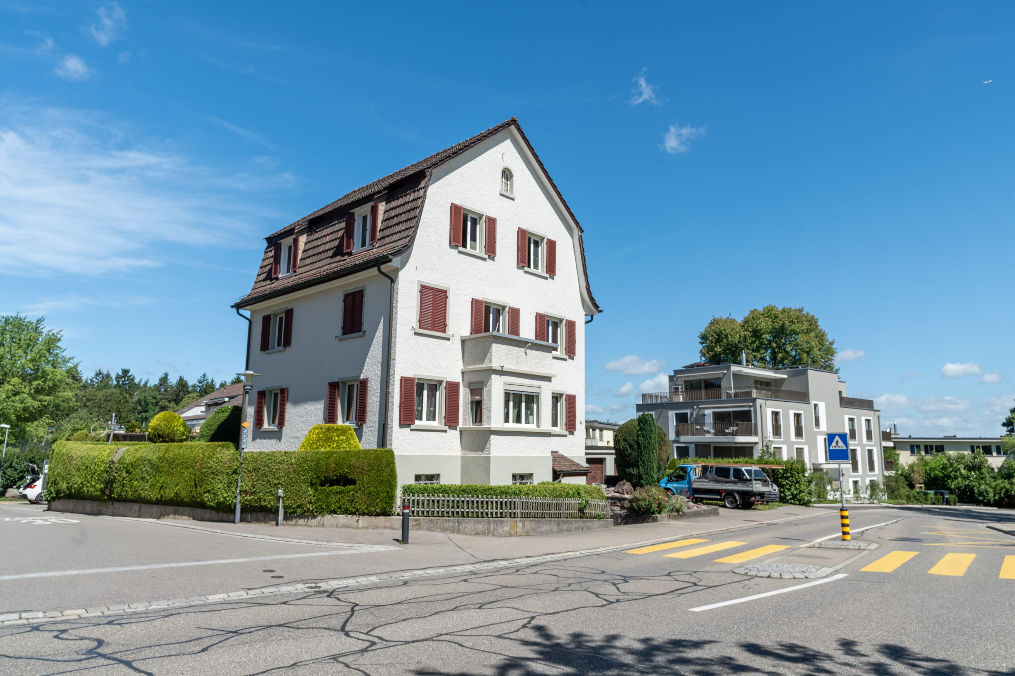 Reserviert - Vollvermietete Liegenschaft mit 4 Einheiten und Entwicklungspotenzial - 3.5% - Bild 1