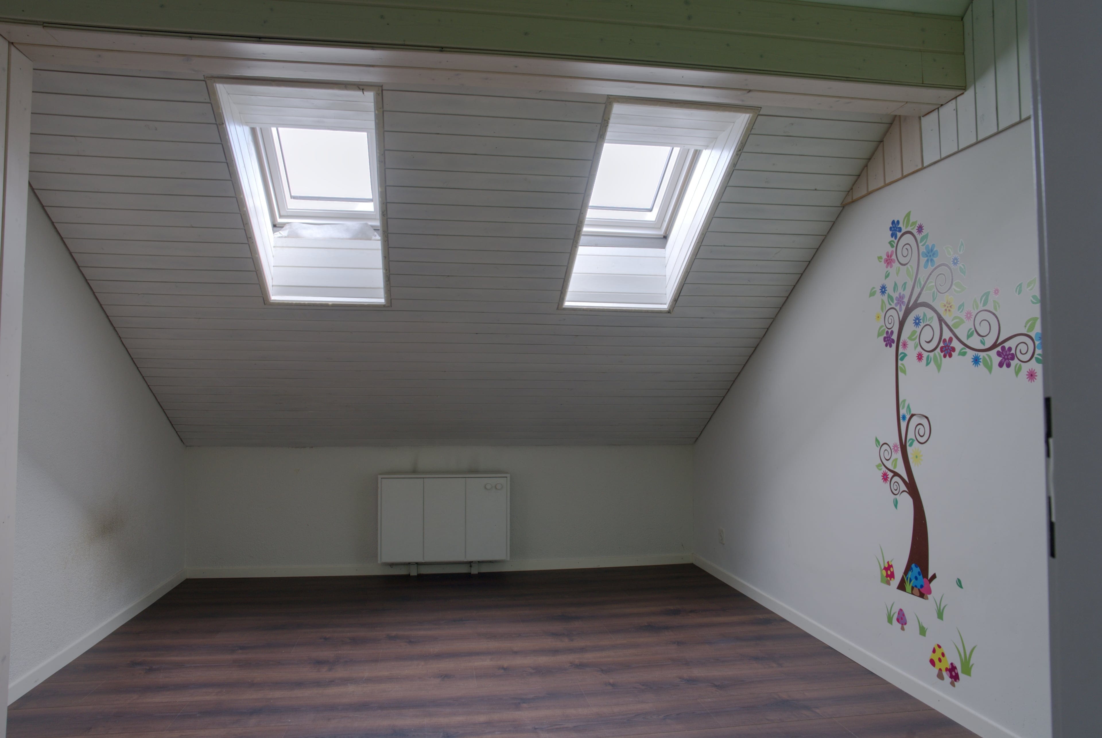 Teilsanierte Dachgeschosswohnung mit zusätzlichem Ausbaupotential - 11
