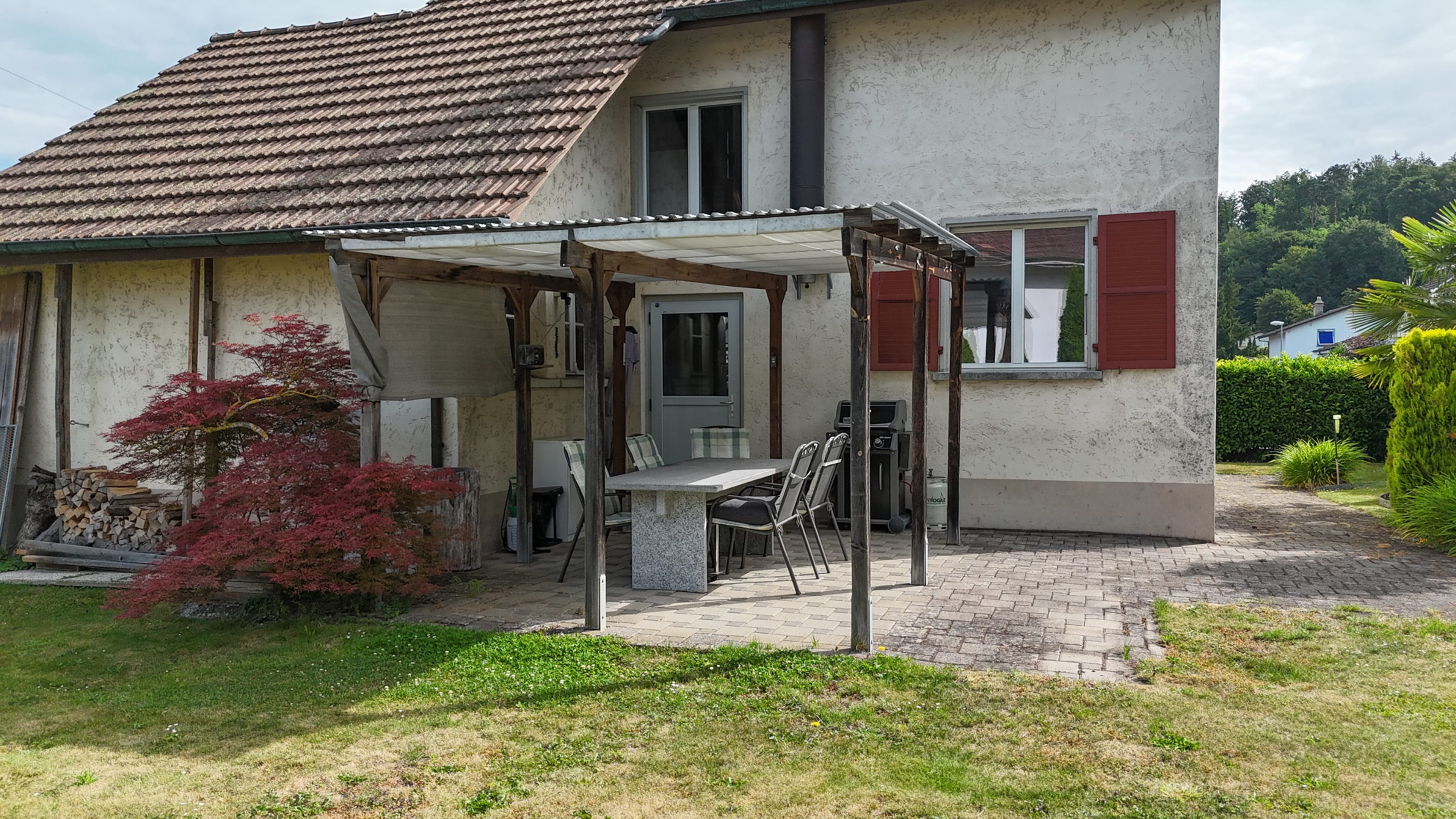 Wohnen & Entspannen: Freistehendes Einfamilienhaus mit grosszügigem Garten - 16